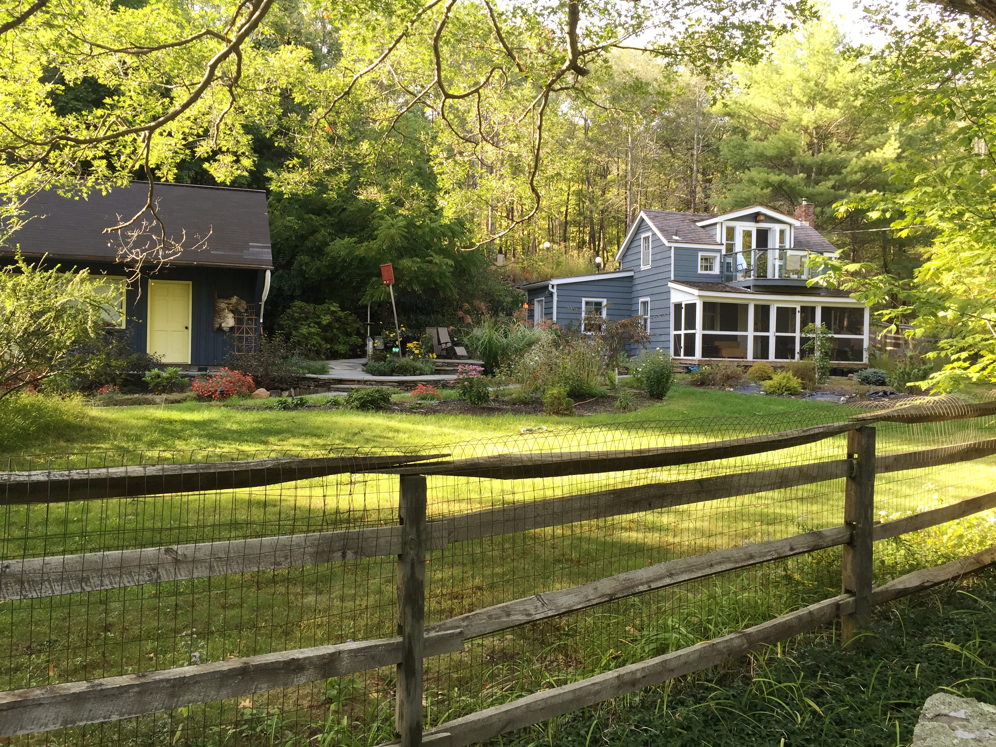 1822 Lewis Cottage - Sauna, Jacuzzi, Swimming Hole