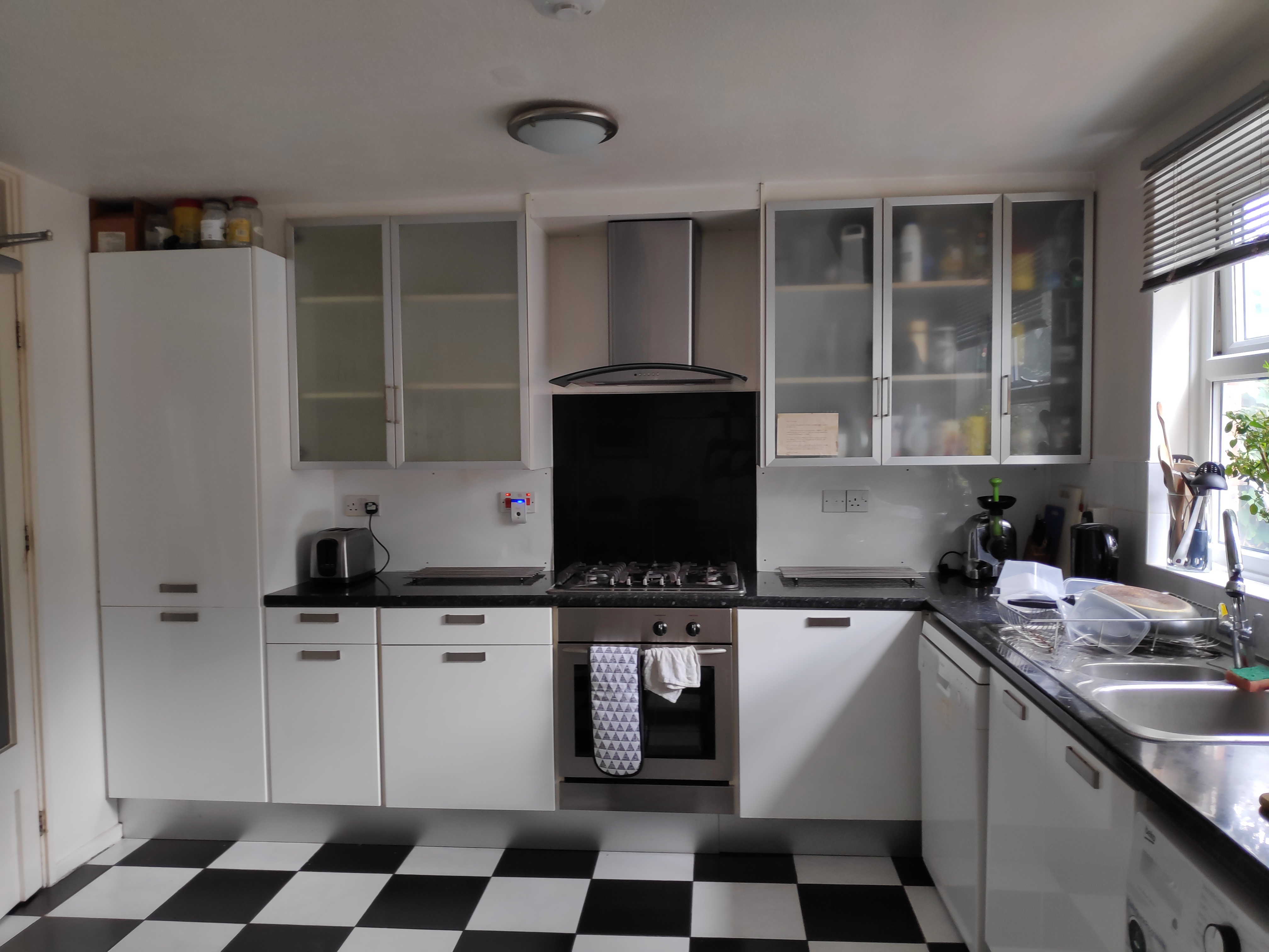Large Double Room for Short/Long Stay selfcatering in Lewisham, London