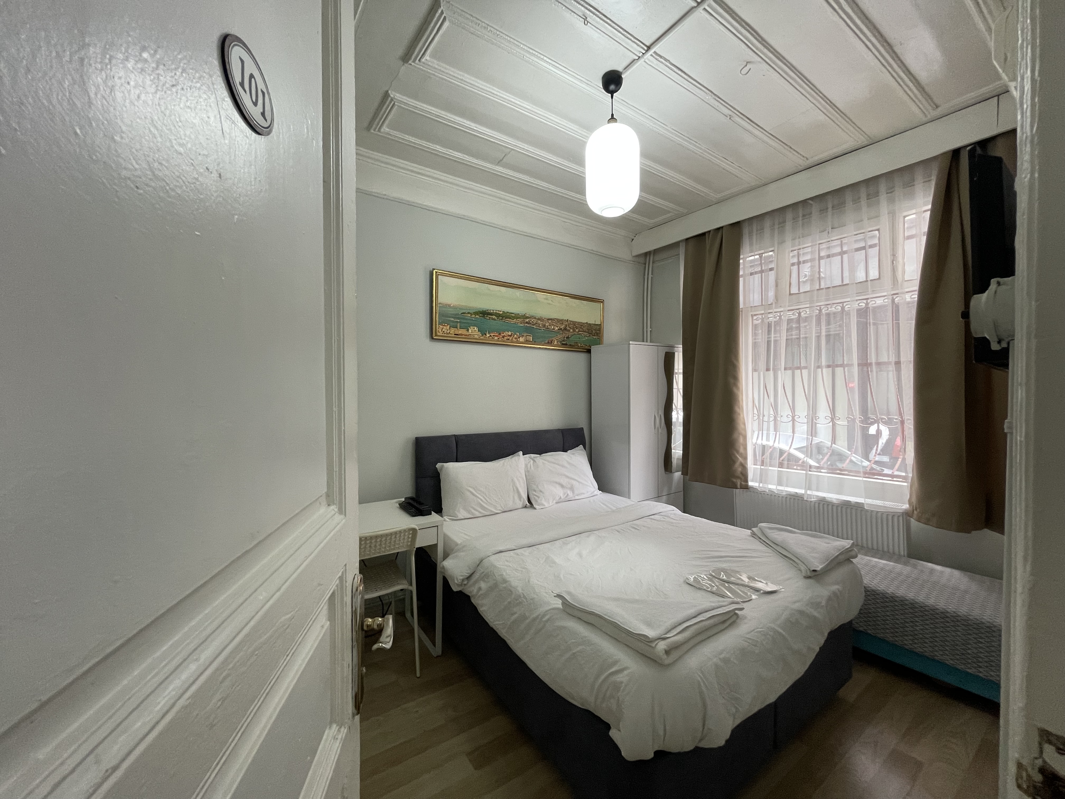 Studio Double Room in Golden Horn