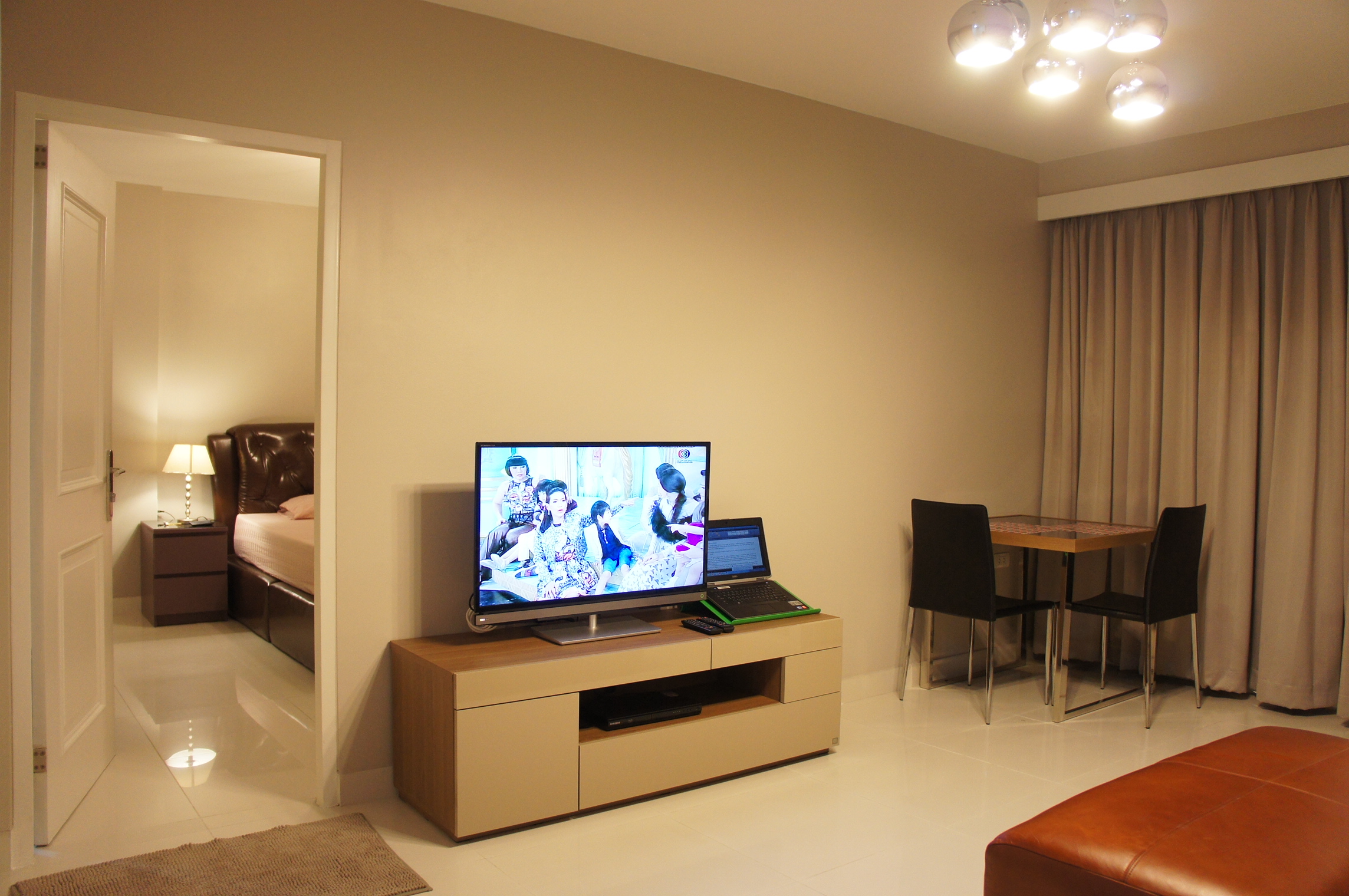 Spacious 1Bed apartment in Huai Khwang, Bangkok