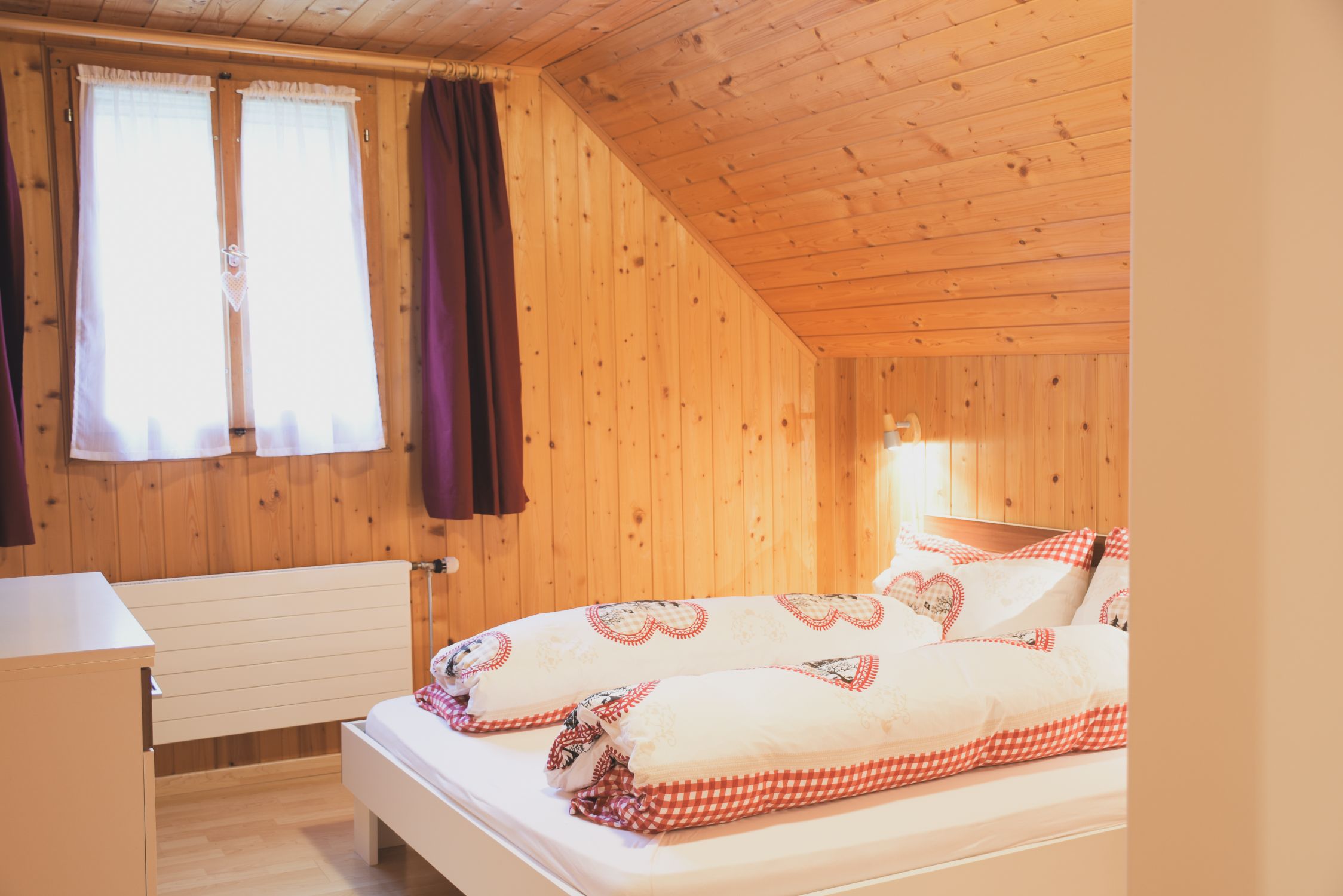 Country-style apartment on the farm!