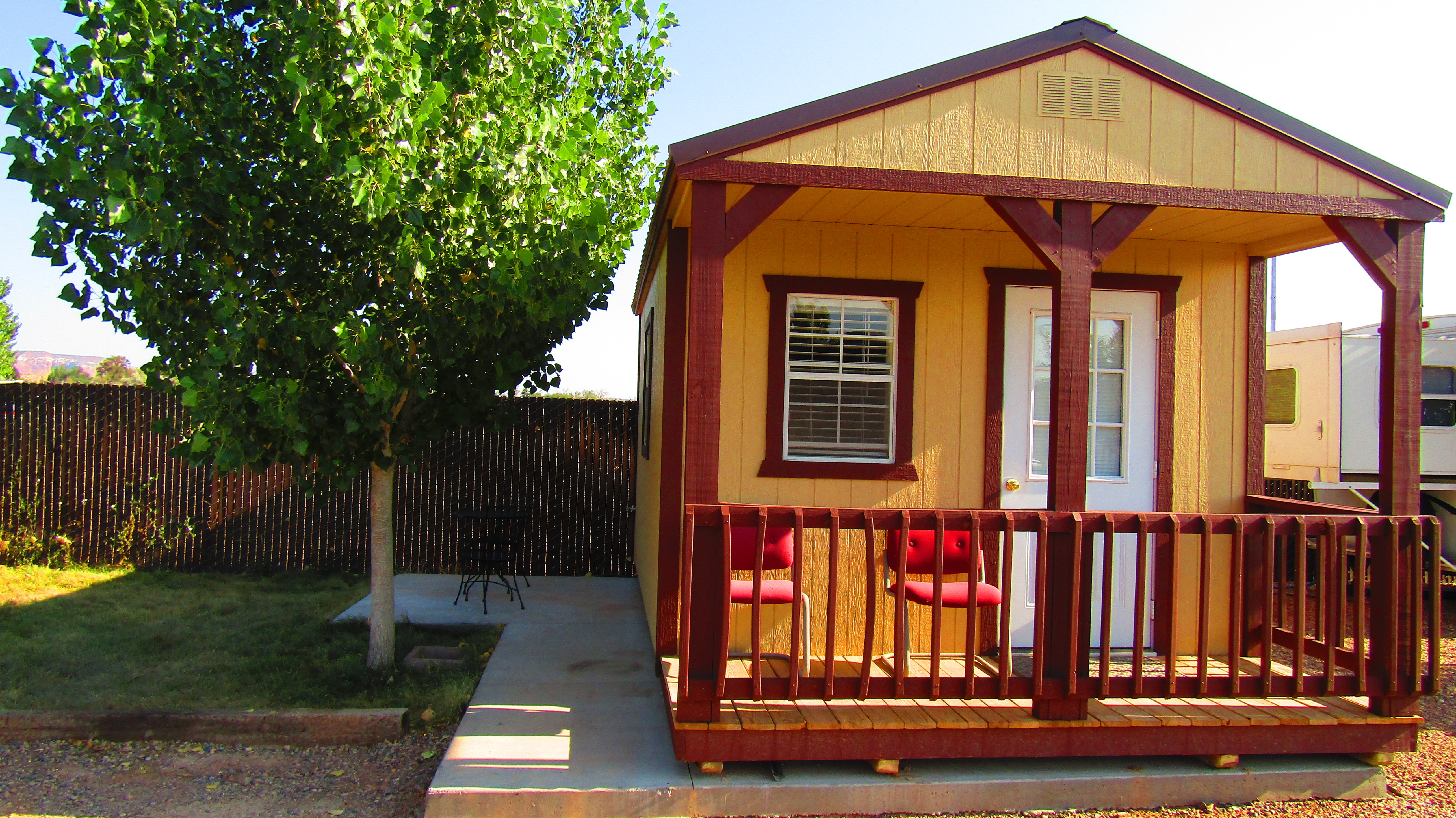 Country Rose Cabin