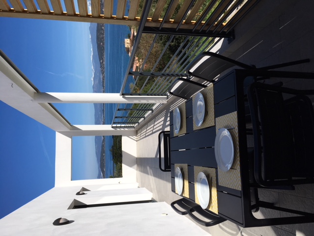Beachfront, new T4, 3 bedrooms, terrace