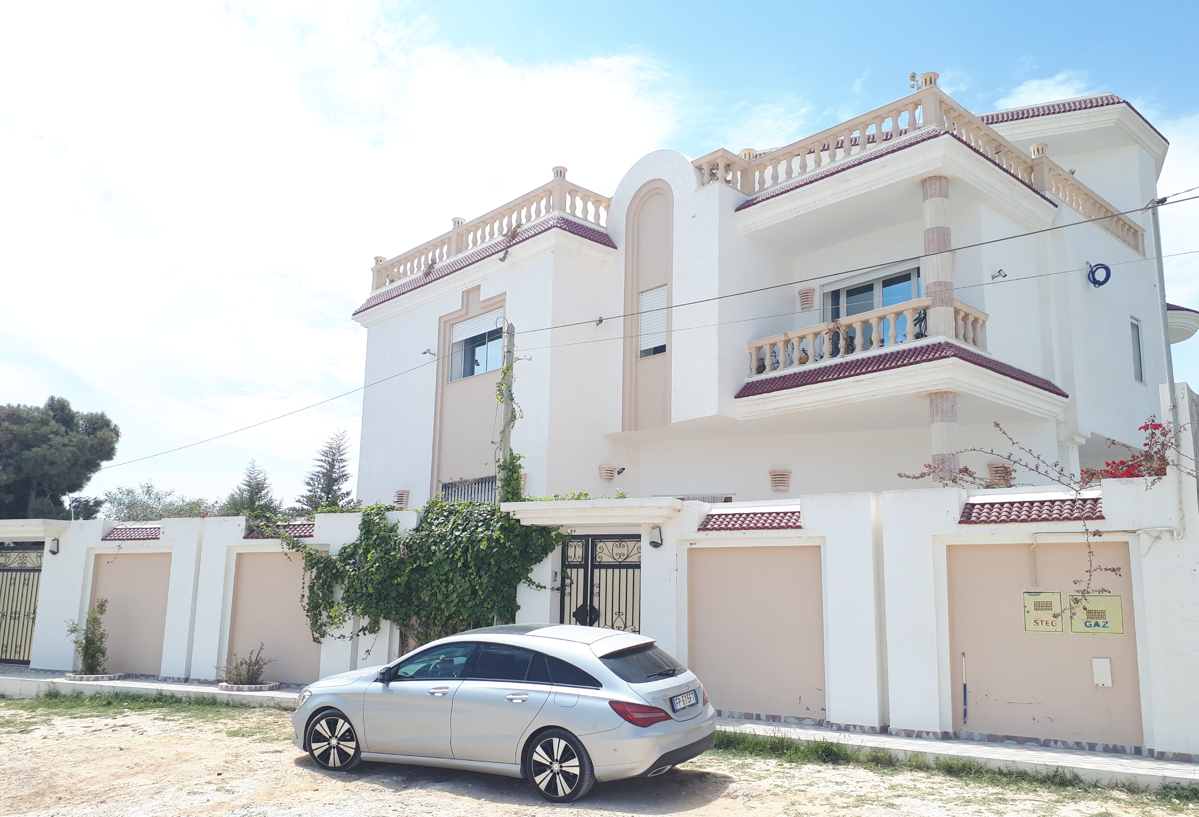 Not to be missed! Dream villa overlooking Mahdia