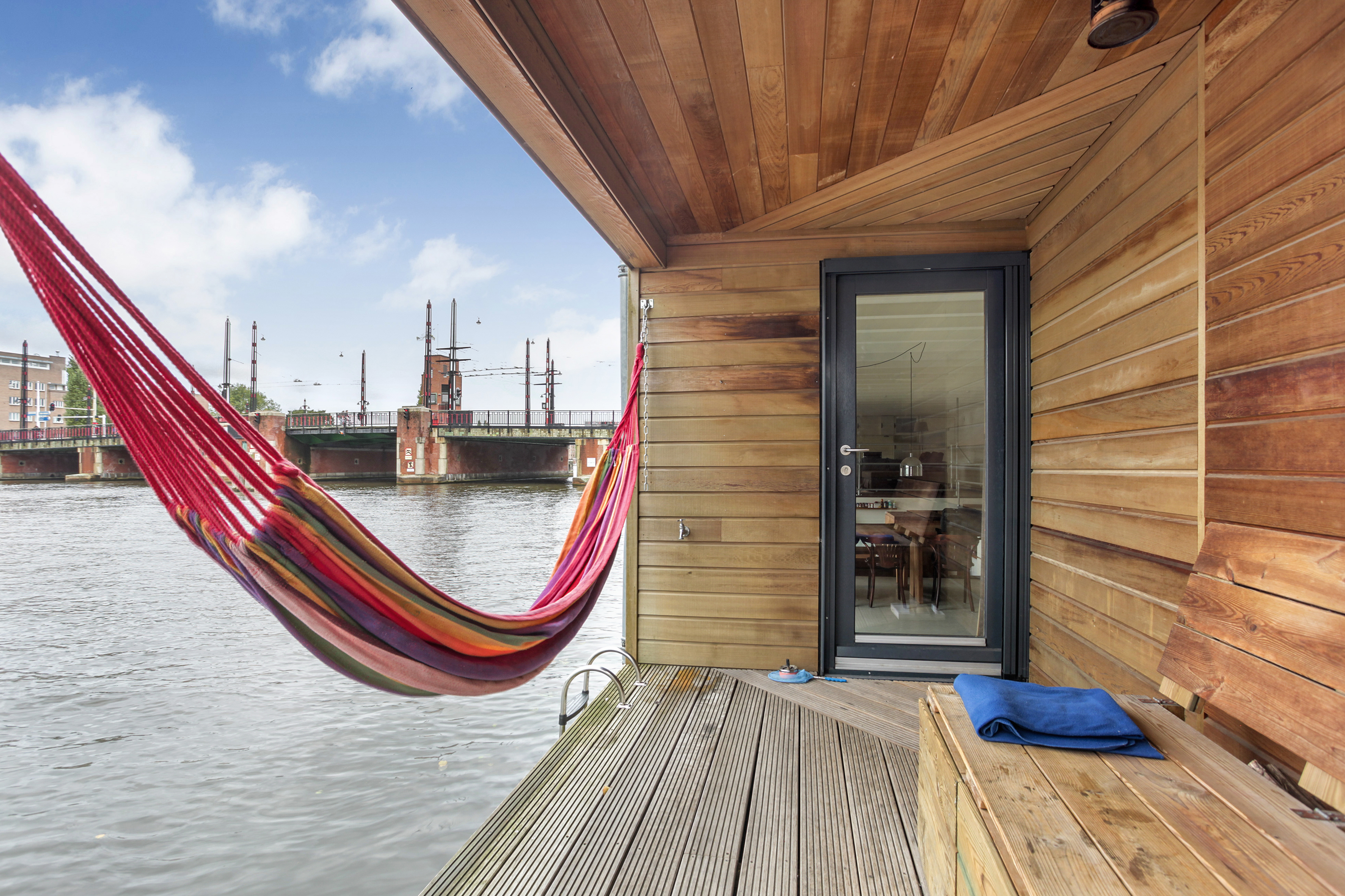 Amazing Houseboat, Premium Spot on Amstel River — Amsterdam stay