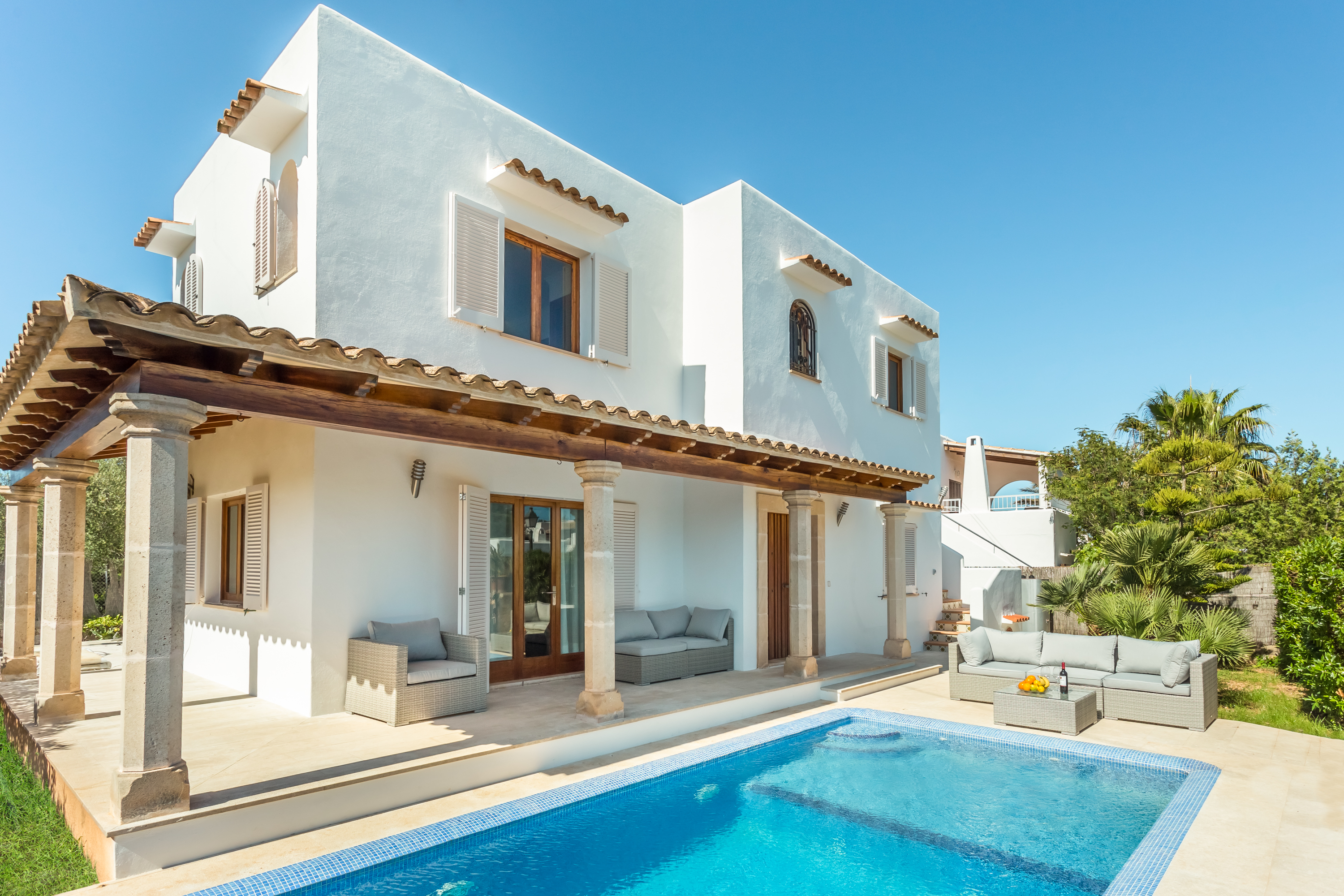 VILLA 5min fm beach & restaurants,Bali Tiled Pool in Santanyí, Mallorca