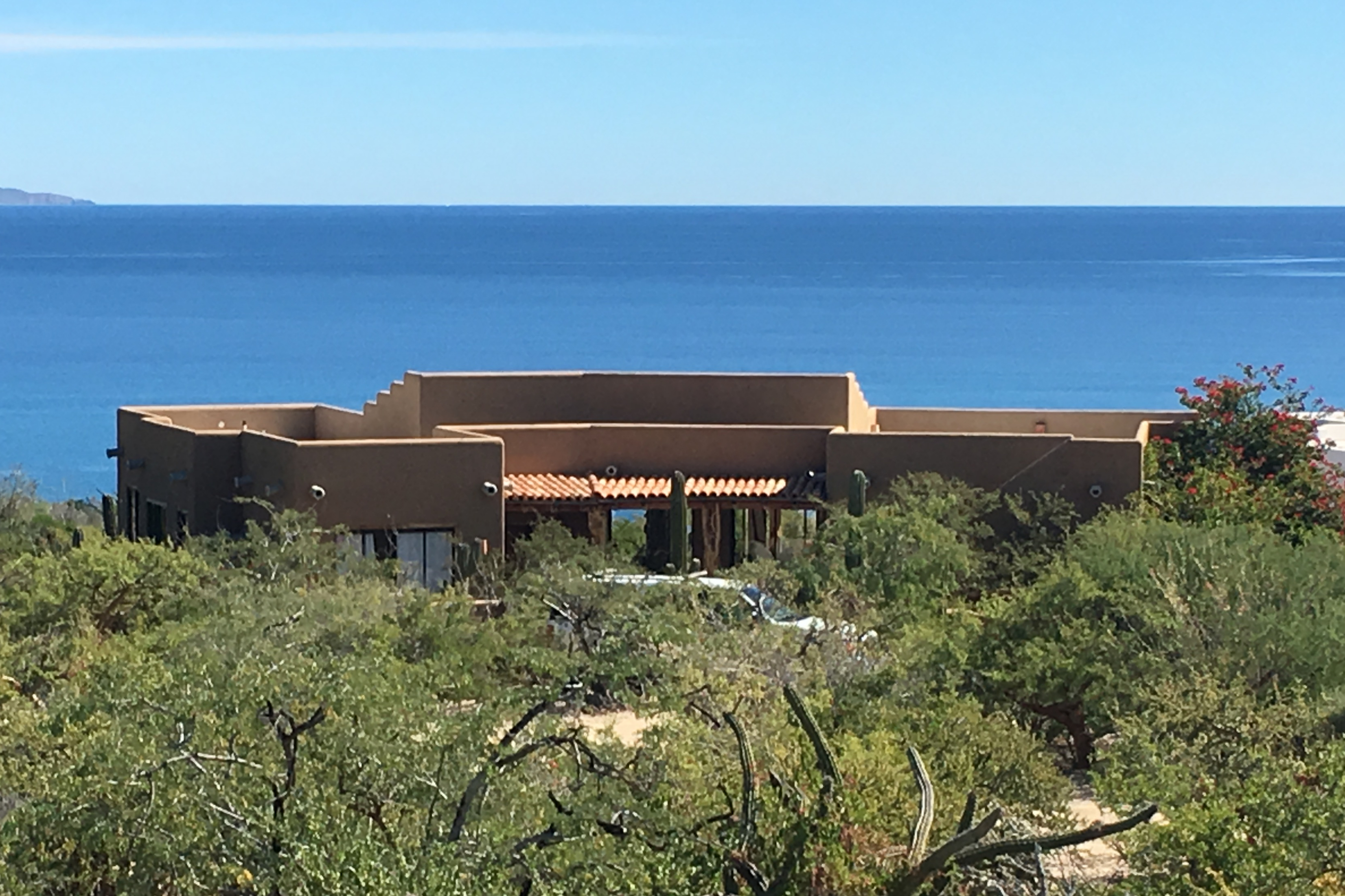 Casa Scorpion - Views, Fast Internet, AC Bedrooms