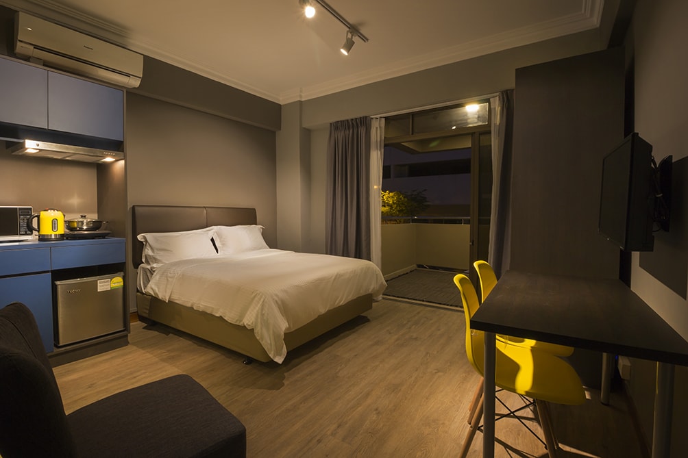 Premium Studio 2 Mins Walk To Orchard (300 sqft)