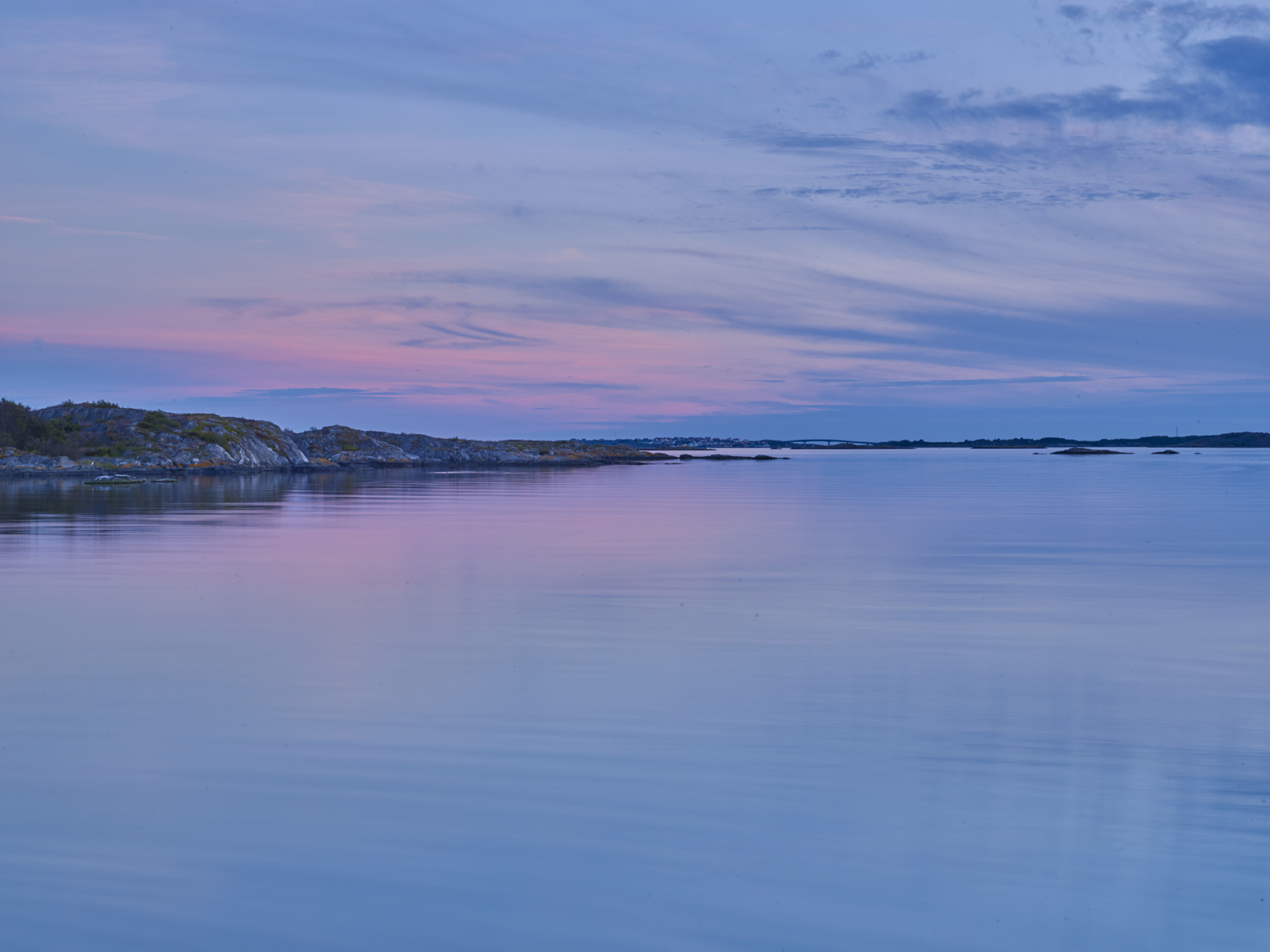 COVER PHOTO: Here lie the geographical centre of Sweden, the St Olav Fredrik Vesstrm Forests and bogs in the valley are full of Destination Ljungandalen is not liable for The date can fishing char, whitefish and be found at brown trout. Upplev Ljungandalen Rngelsk 2018 Mindre - Calamo