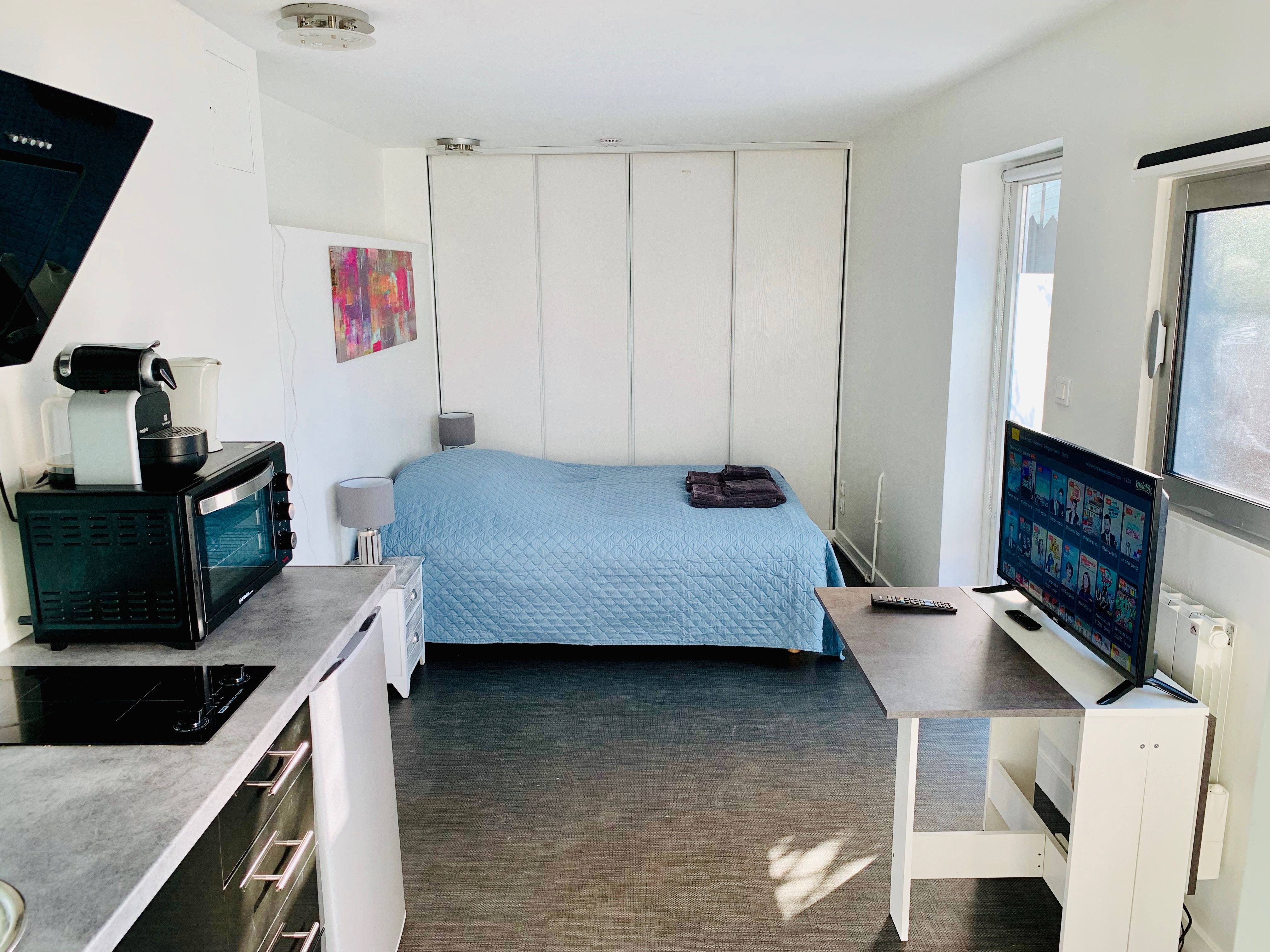 Independent studio in beautiful house