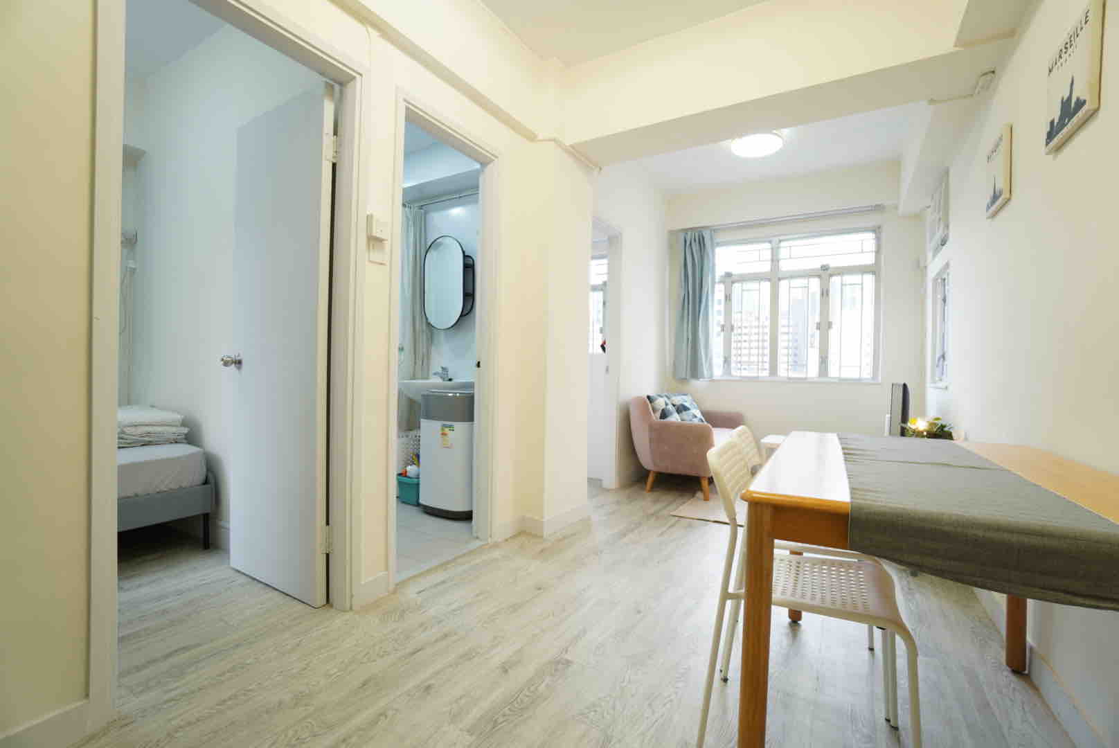 (CH) Cozy 2 bedroom, 1min to Wanchai MTR, NEW