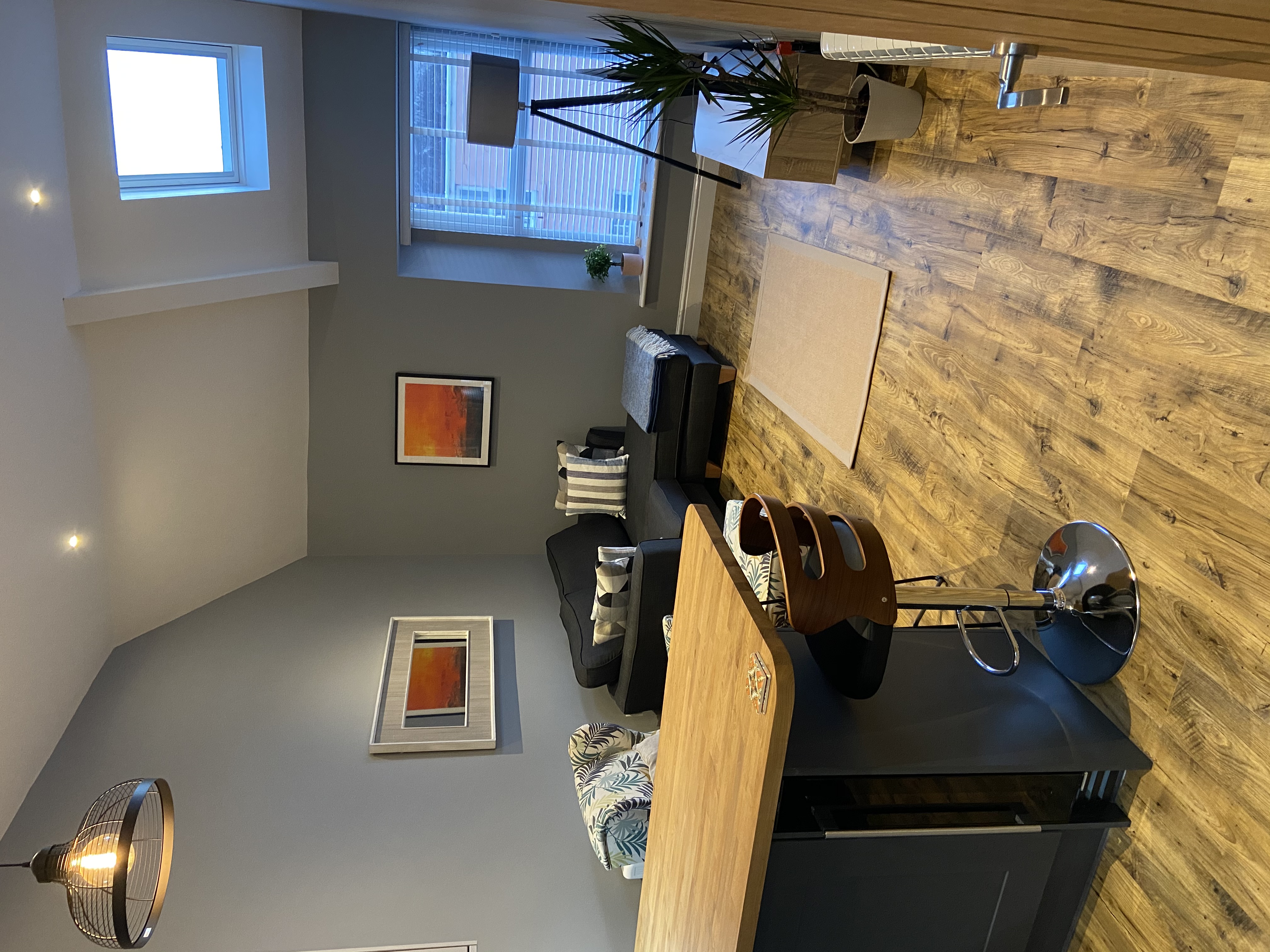 Stylish Tenby apartment with Parking