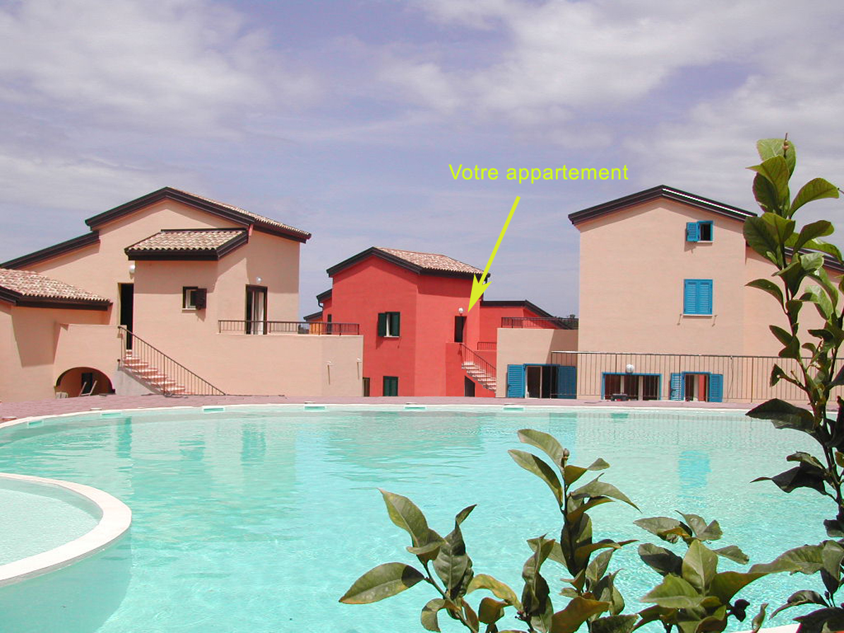 Beautiful T3 Swimming pool, walking beach, air conditioning, Parking