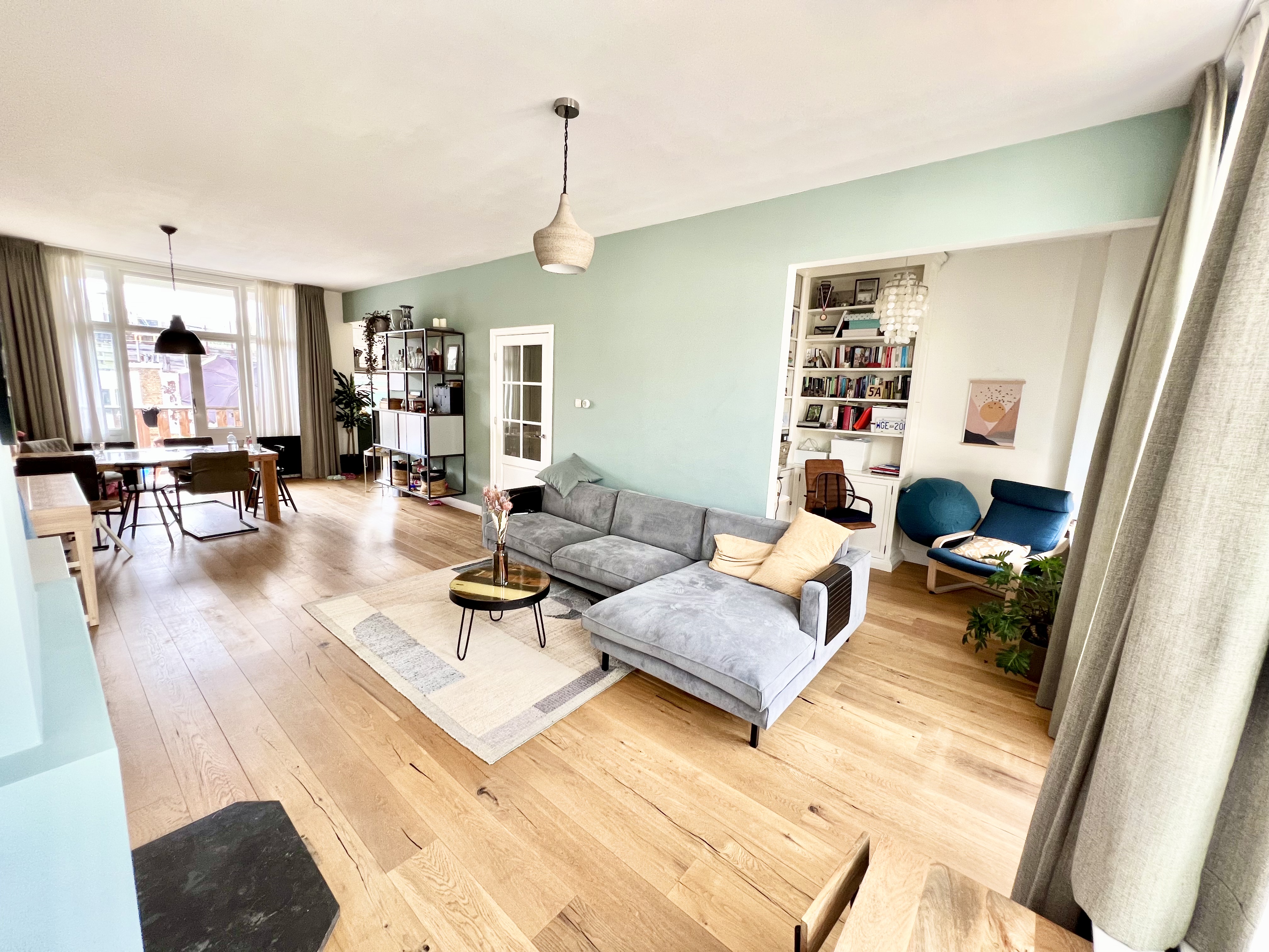 Lovely family house close to beach, with parking — The Hague stay