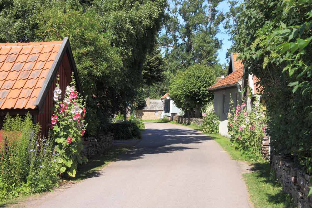 Charming little house in Vickleby