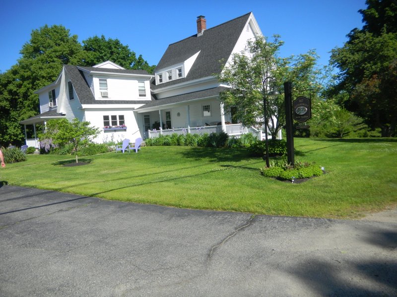 Bittersweet Bed and Breakfast(Nautical Room) Bed and breakfasts for