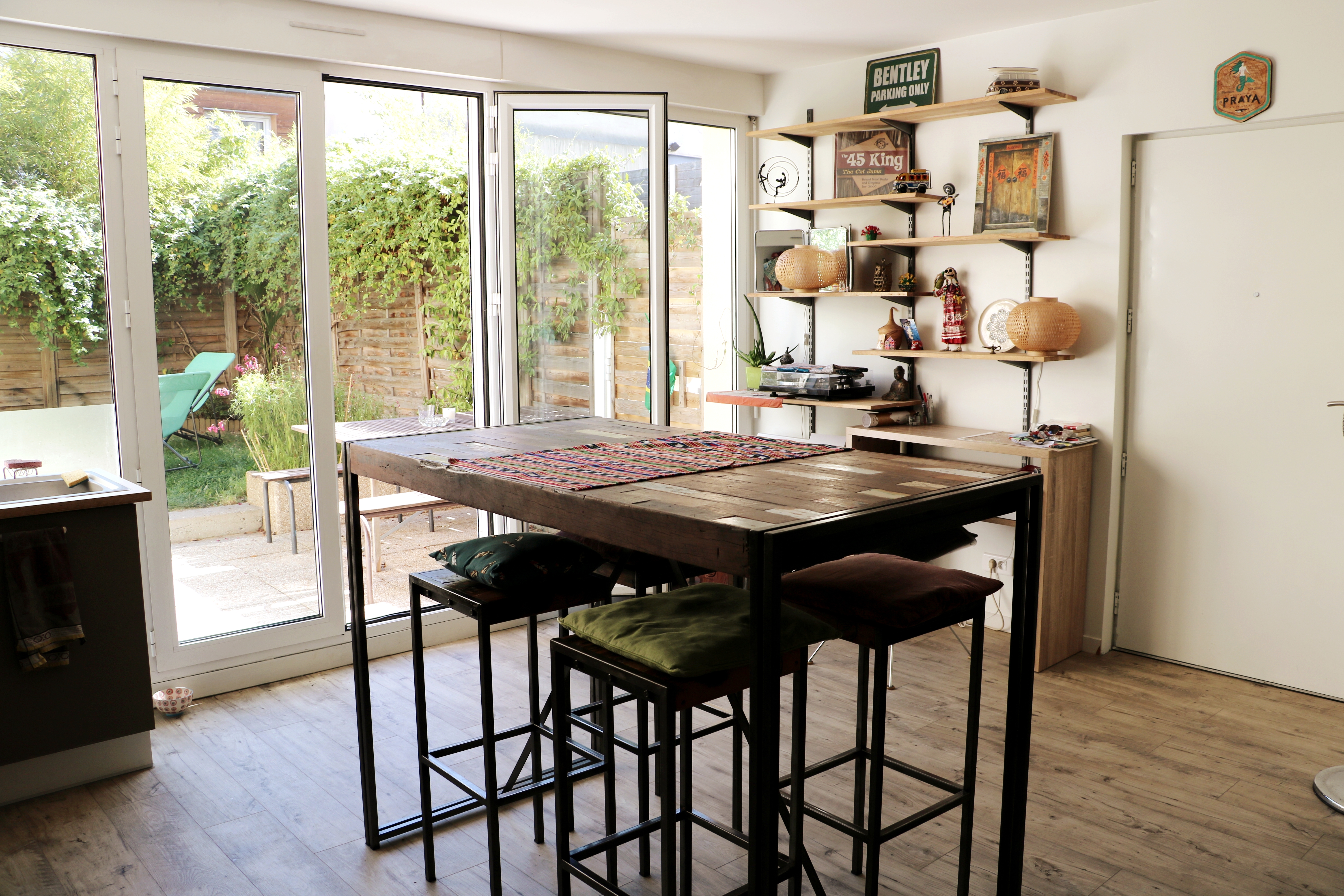 Beautiful garden apartment Paris Villette pantin