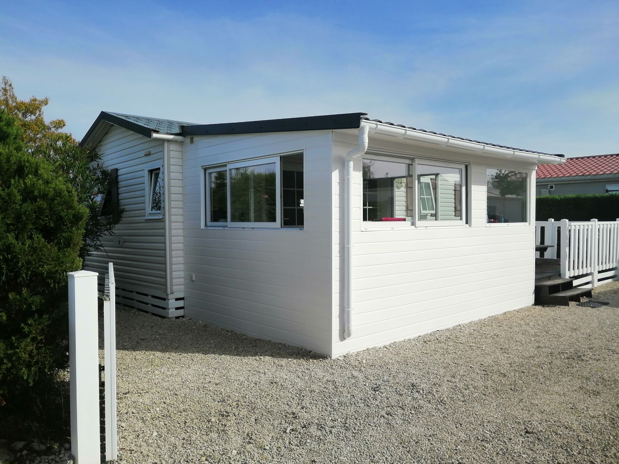Bungalow in a private estate with sea access.