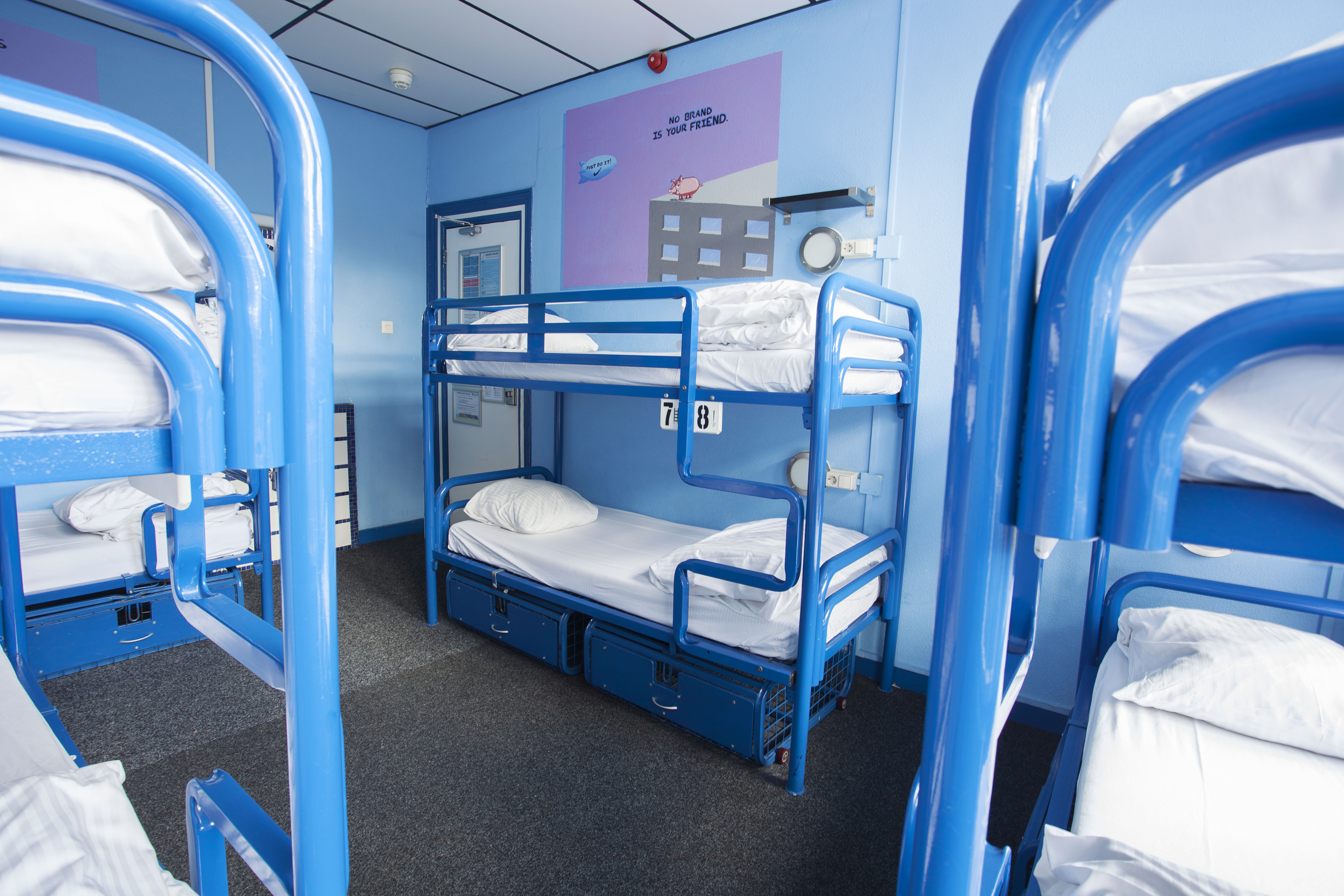 Bed in 8 Bed Dorm โ Amsterdam stay