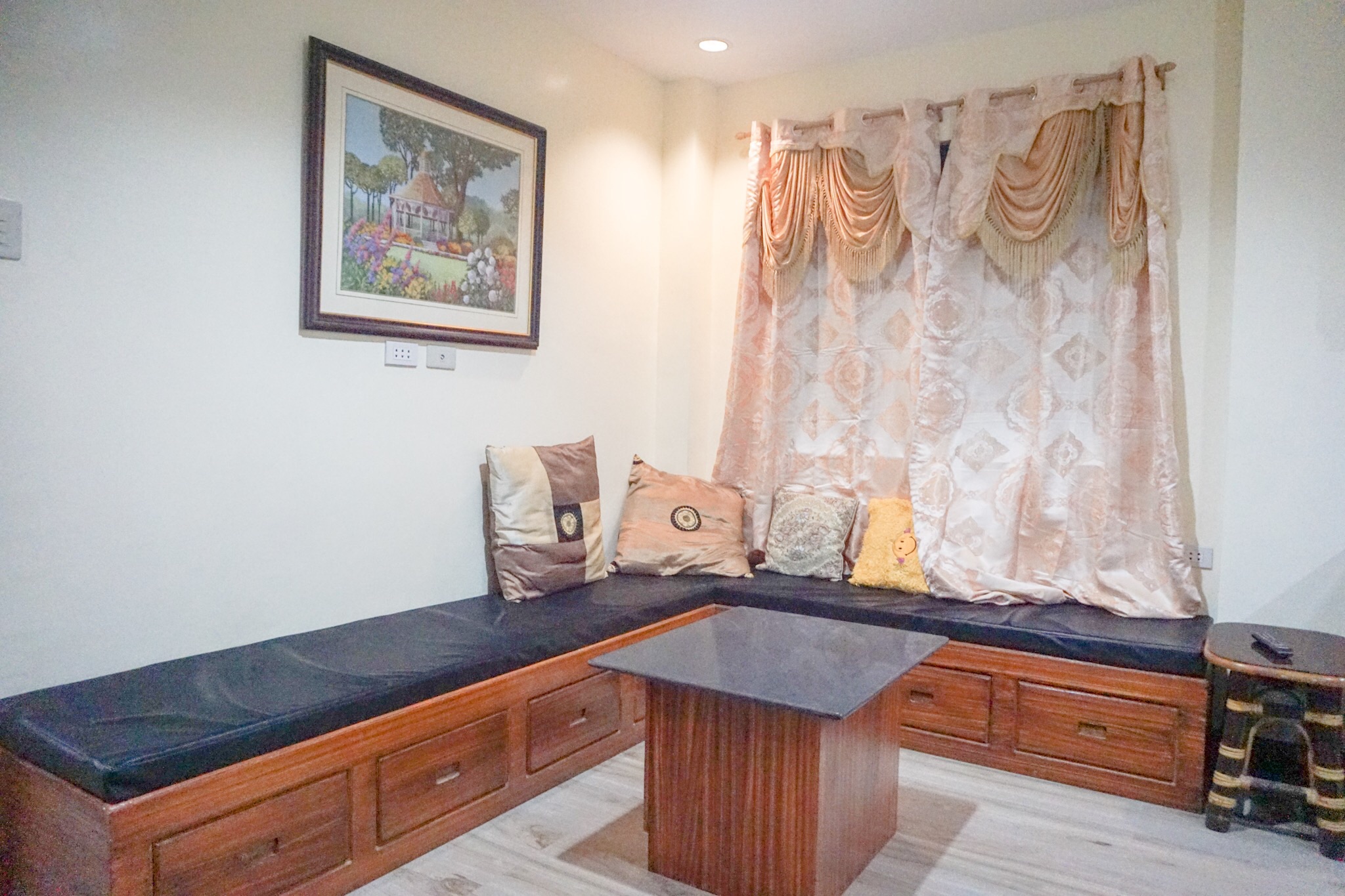 Adorable Big room for Family or Group Guest suites for Rent in Puerto