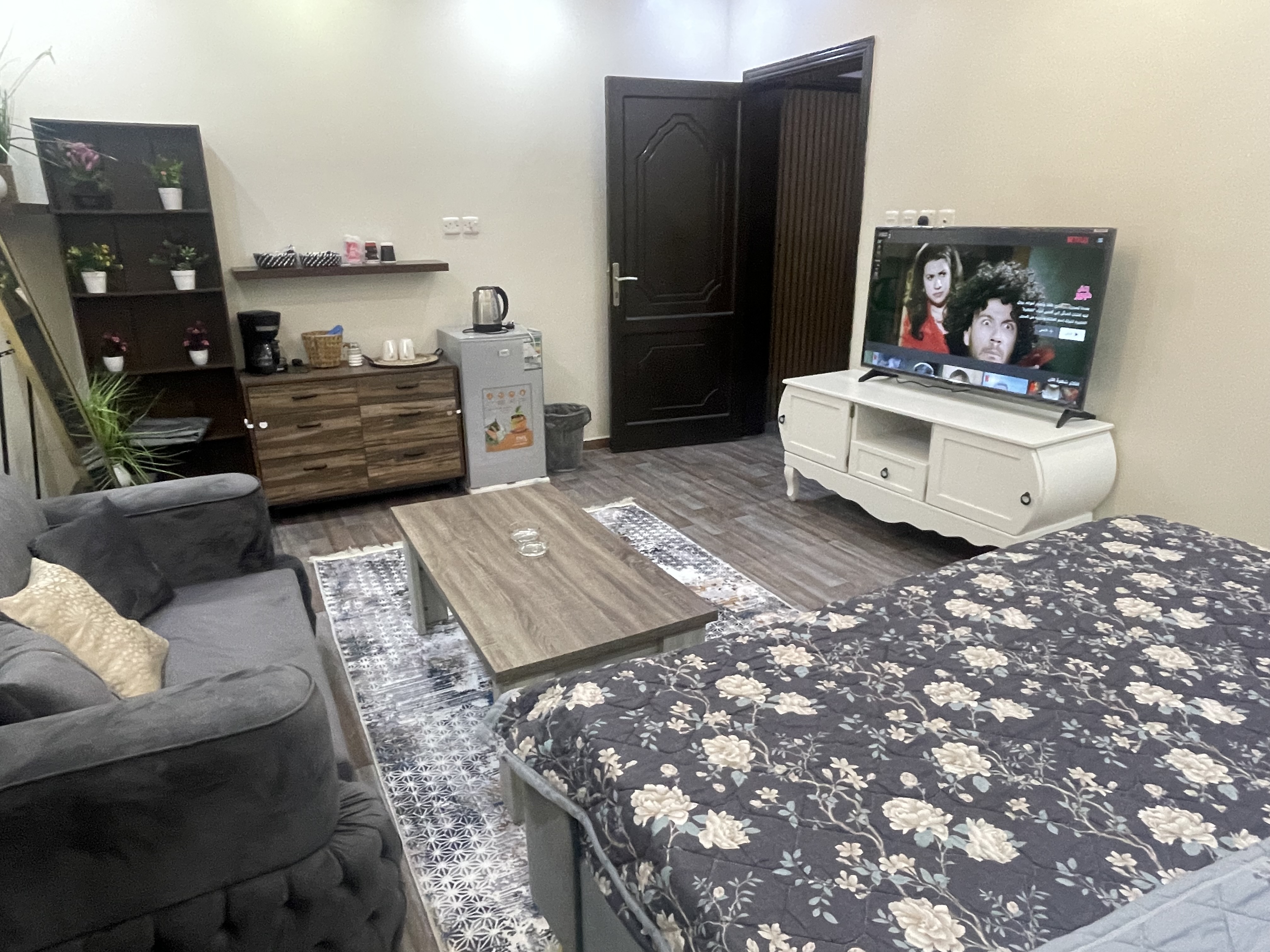 Beautiful Room with wifi service