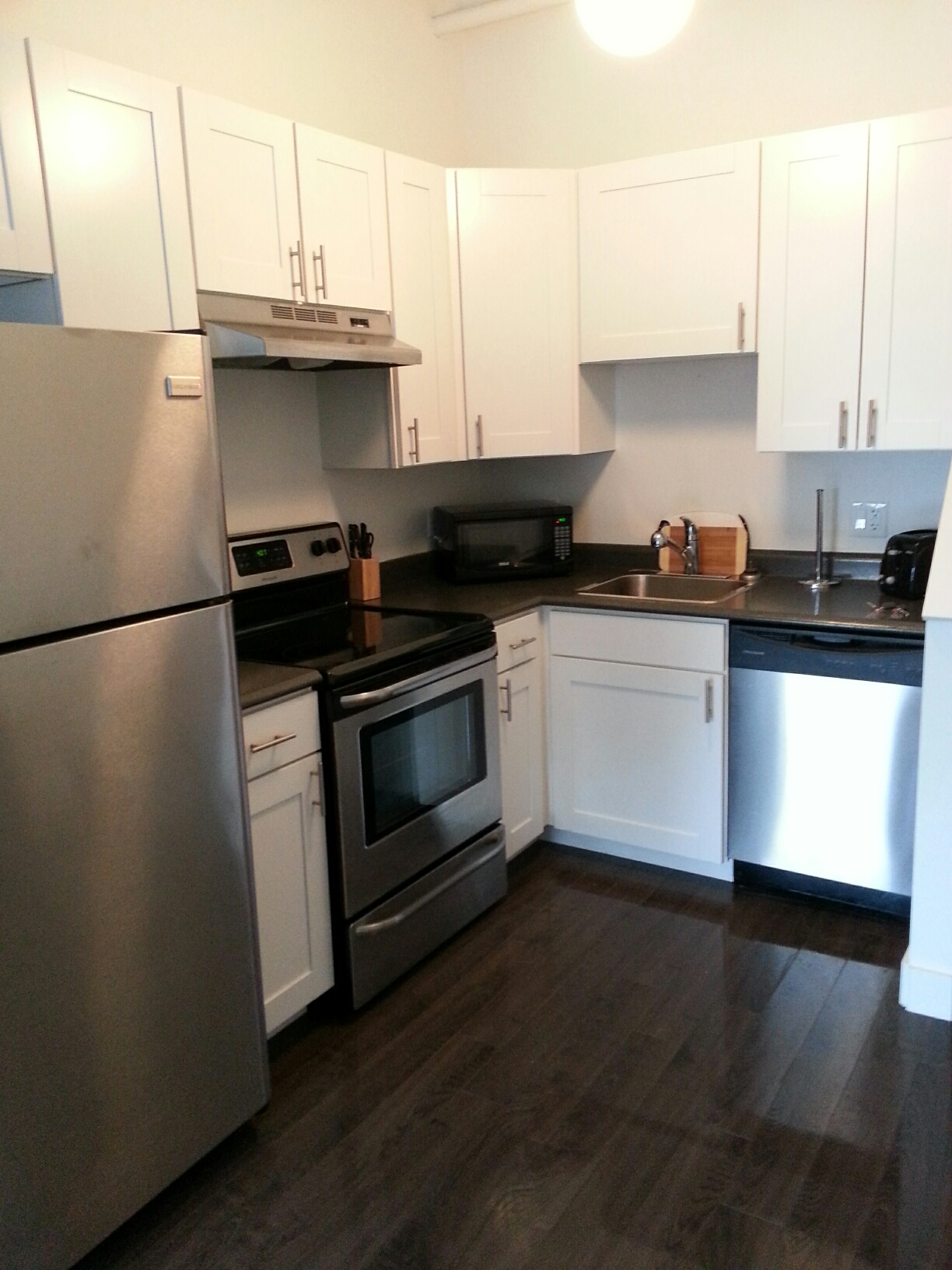 Sweet modern bachelor apartment in City of Saint John, New Brunswick