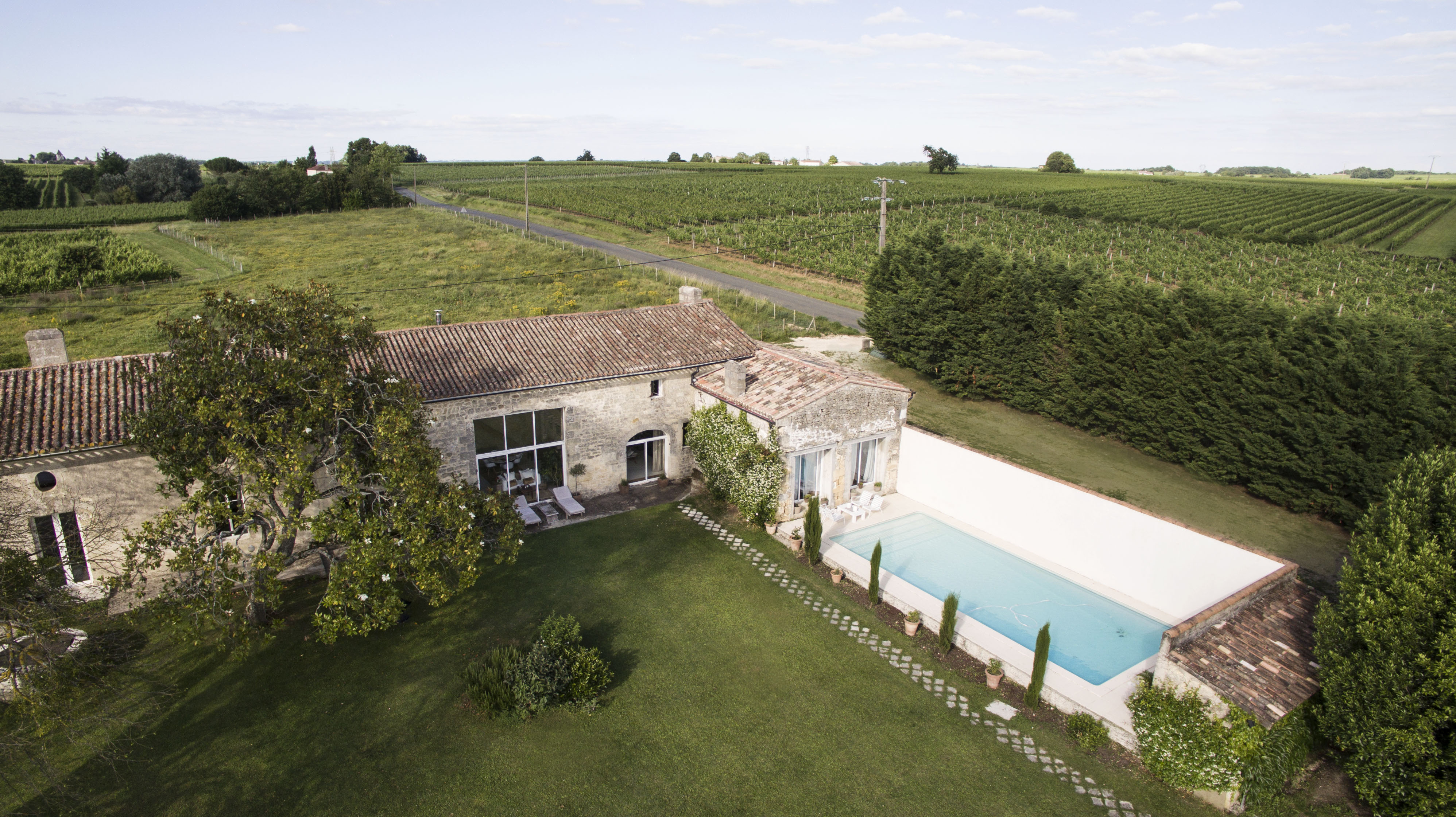 Beautiful French country house - Houses for Rent in Grézillac, Nouvelle ...