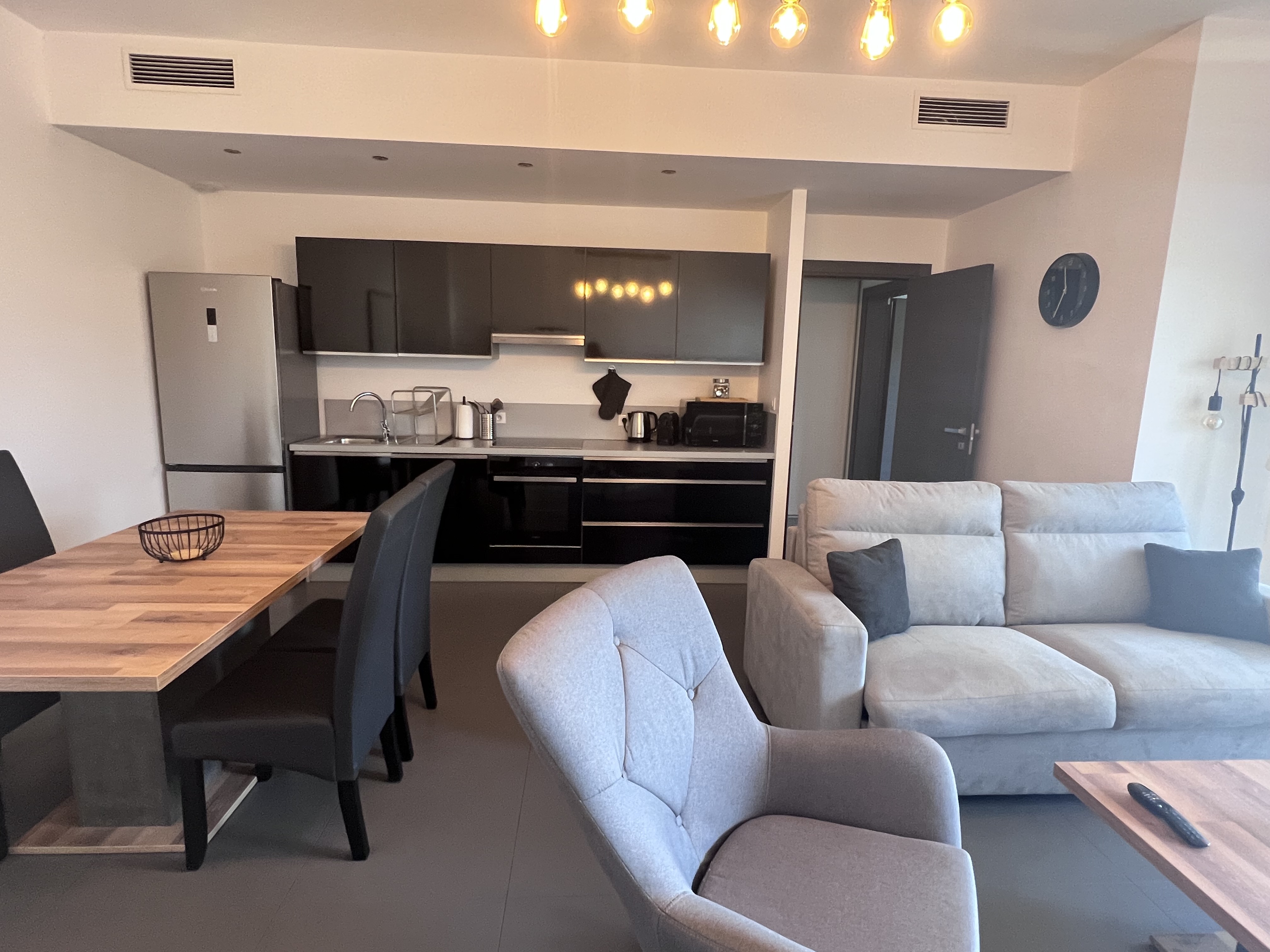 4pers home near beach