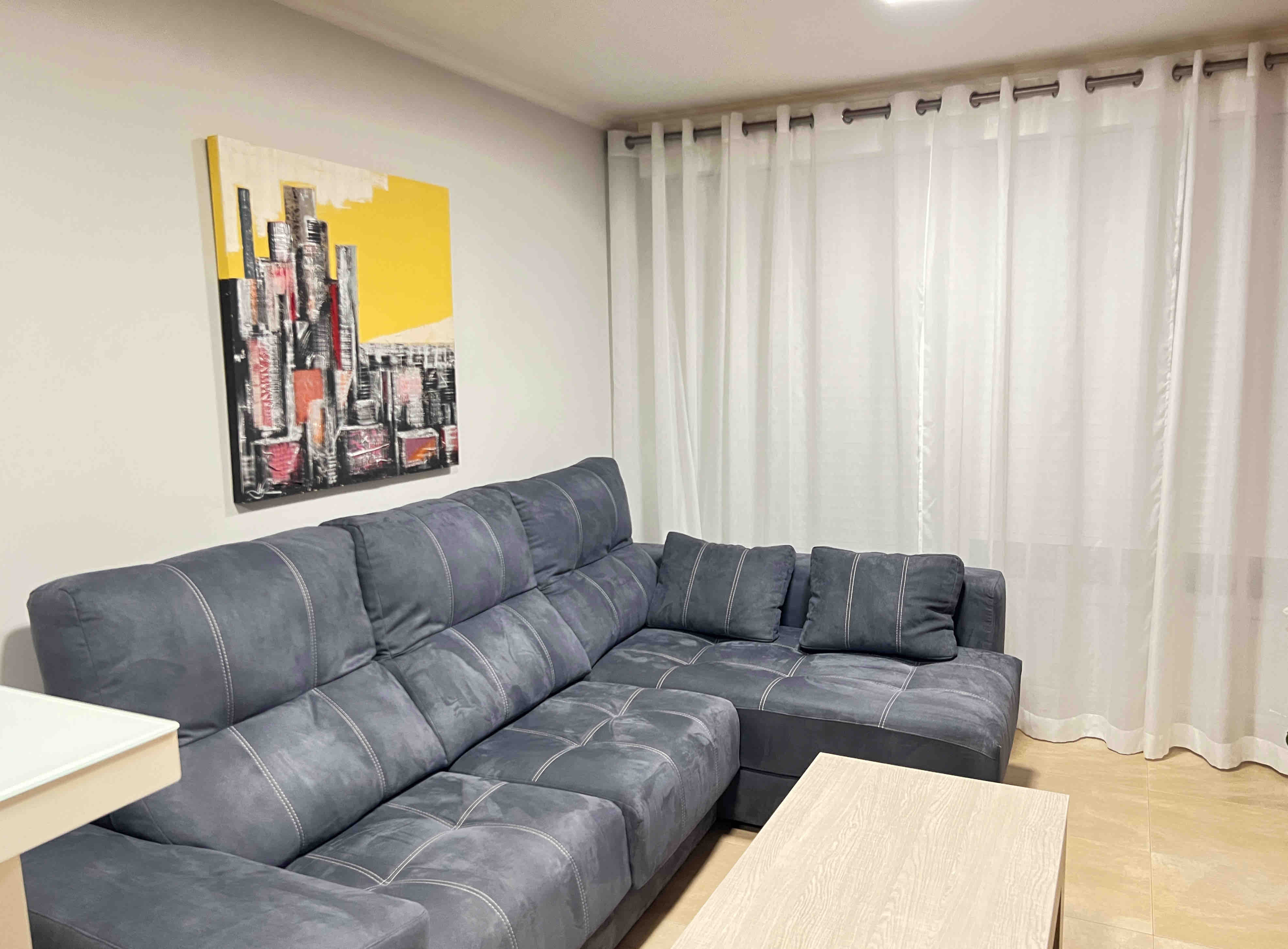 Gerardo's cozy apartment