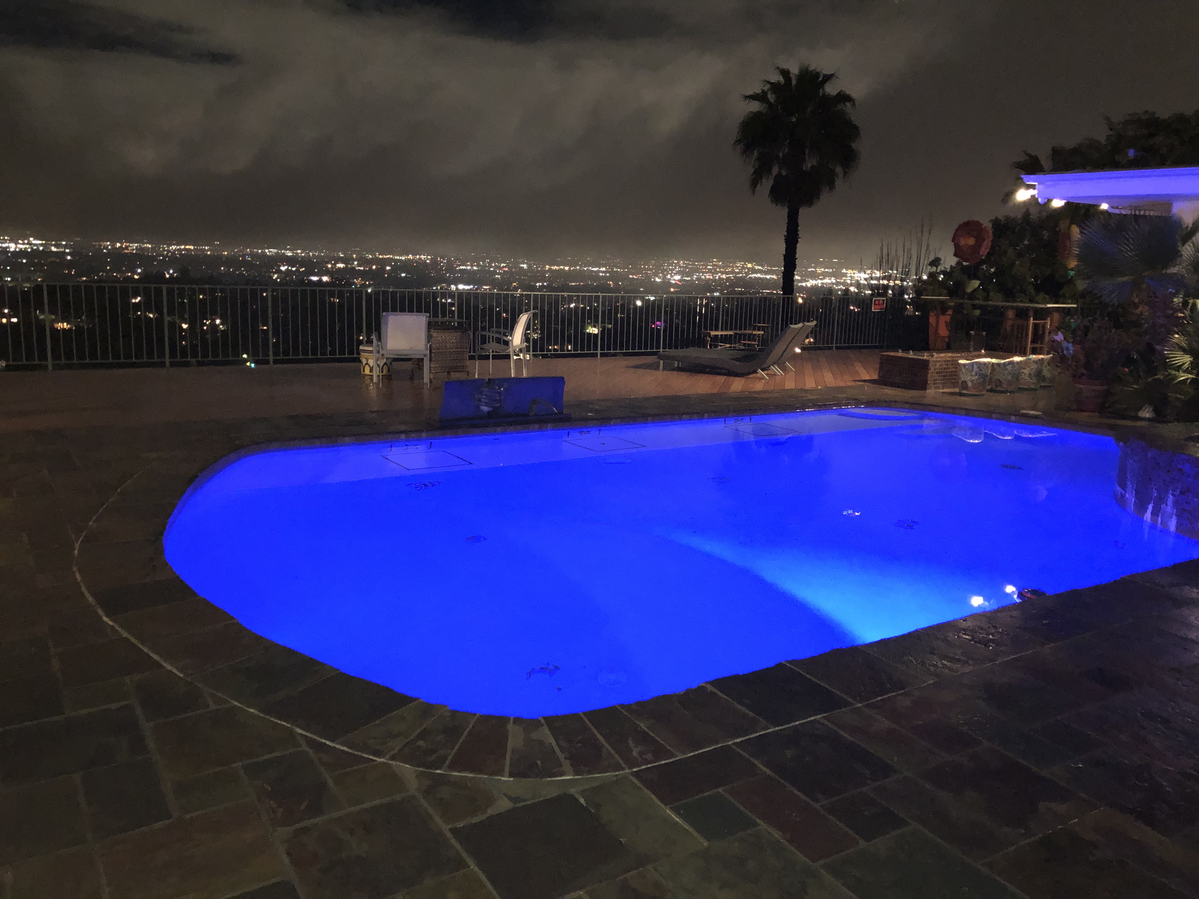 Mulholland Dr Best View Houses For Rent In Los Angeles California United States