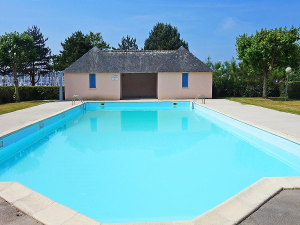 Beautiful T2 port of Crouesty, swimming pool, beach & Wifi