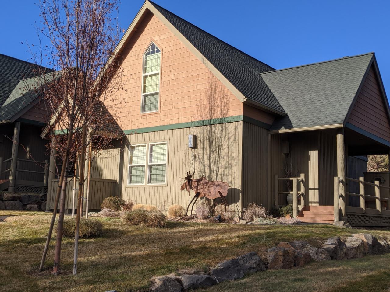 Red Moose Lodge at Eagle Crest Resort Houses for Rent in Redmond