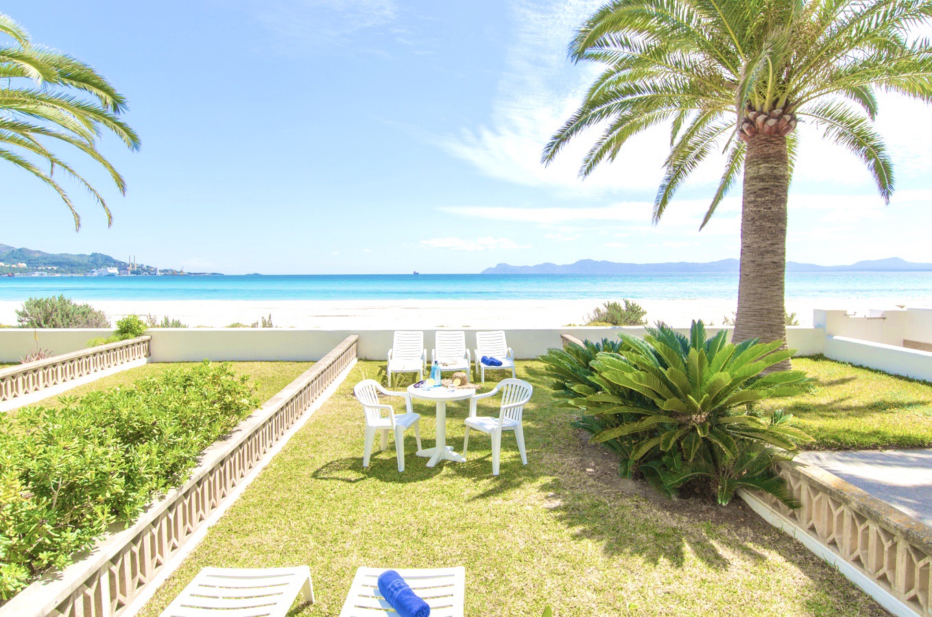 Los Pinos, apartment with sea and garden view. Apartments for Rent in