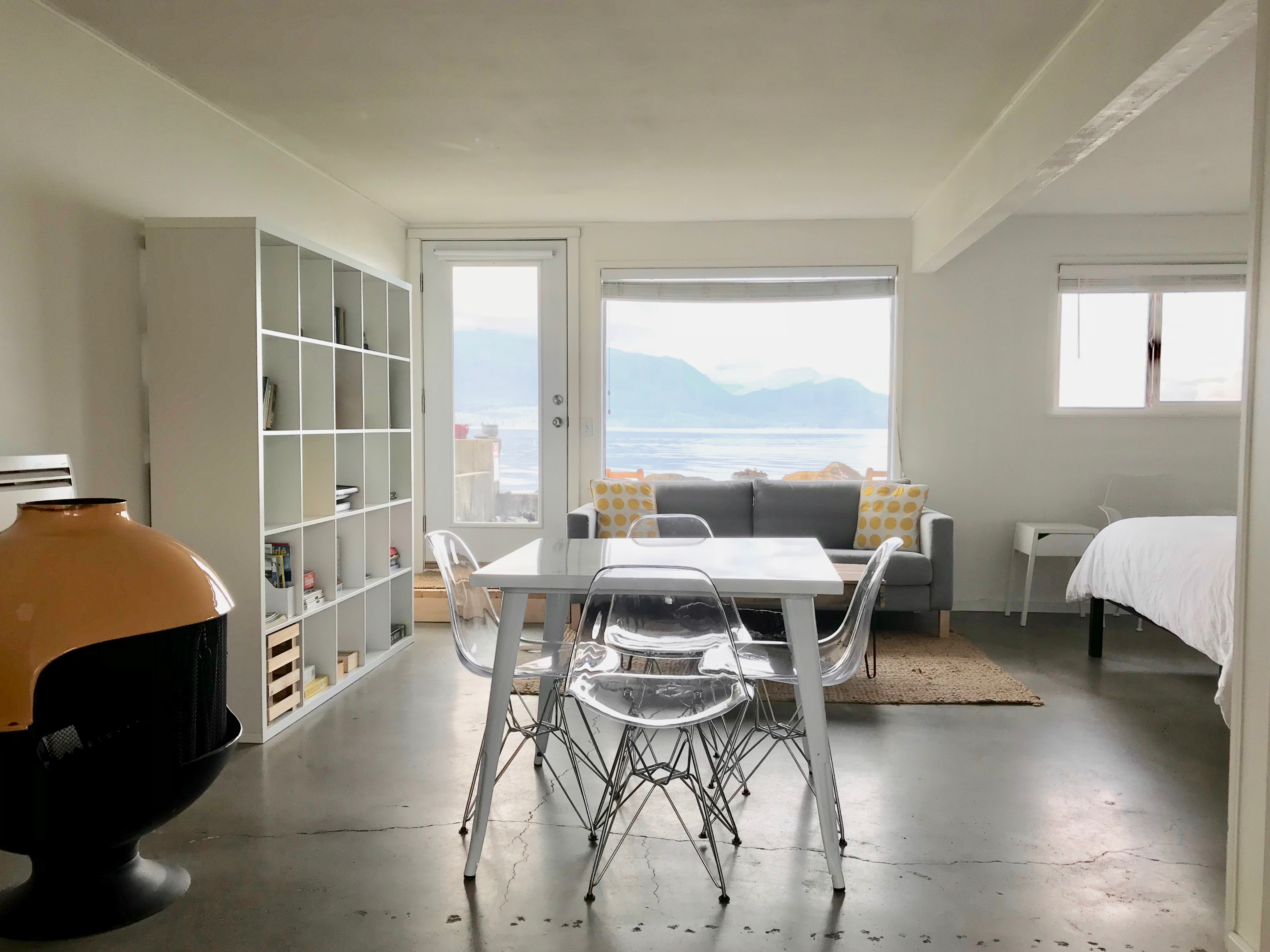 Yummy Beach 3 Cottages for Rent in Seabeck, Washington, United