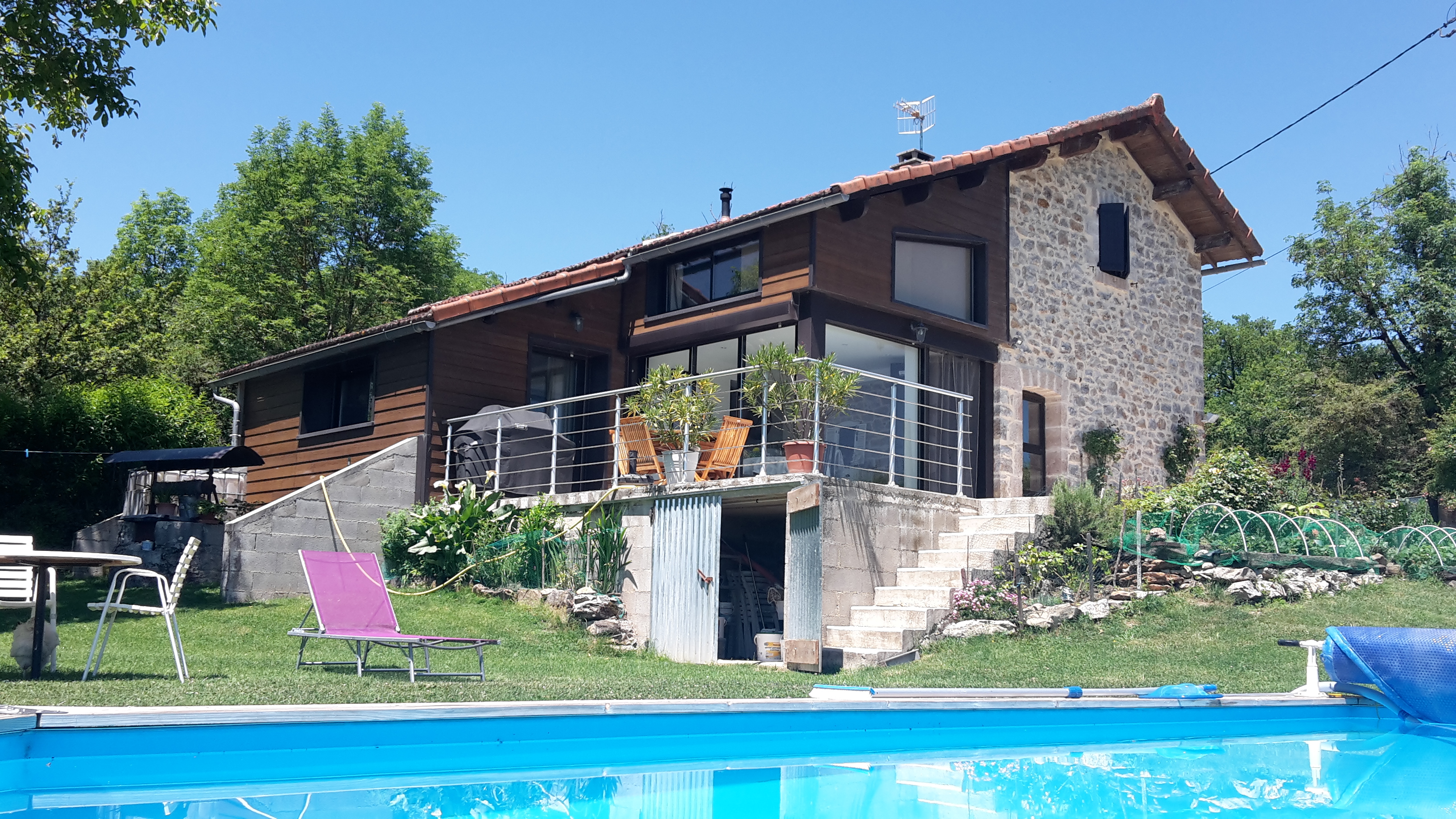 Maison Au Calme A 7km De Rodez Houses For Rent In Onet Le Chateau Midi Pyrenees France