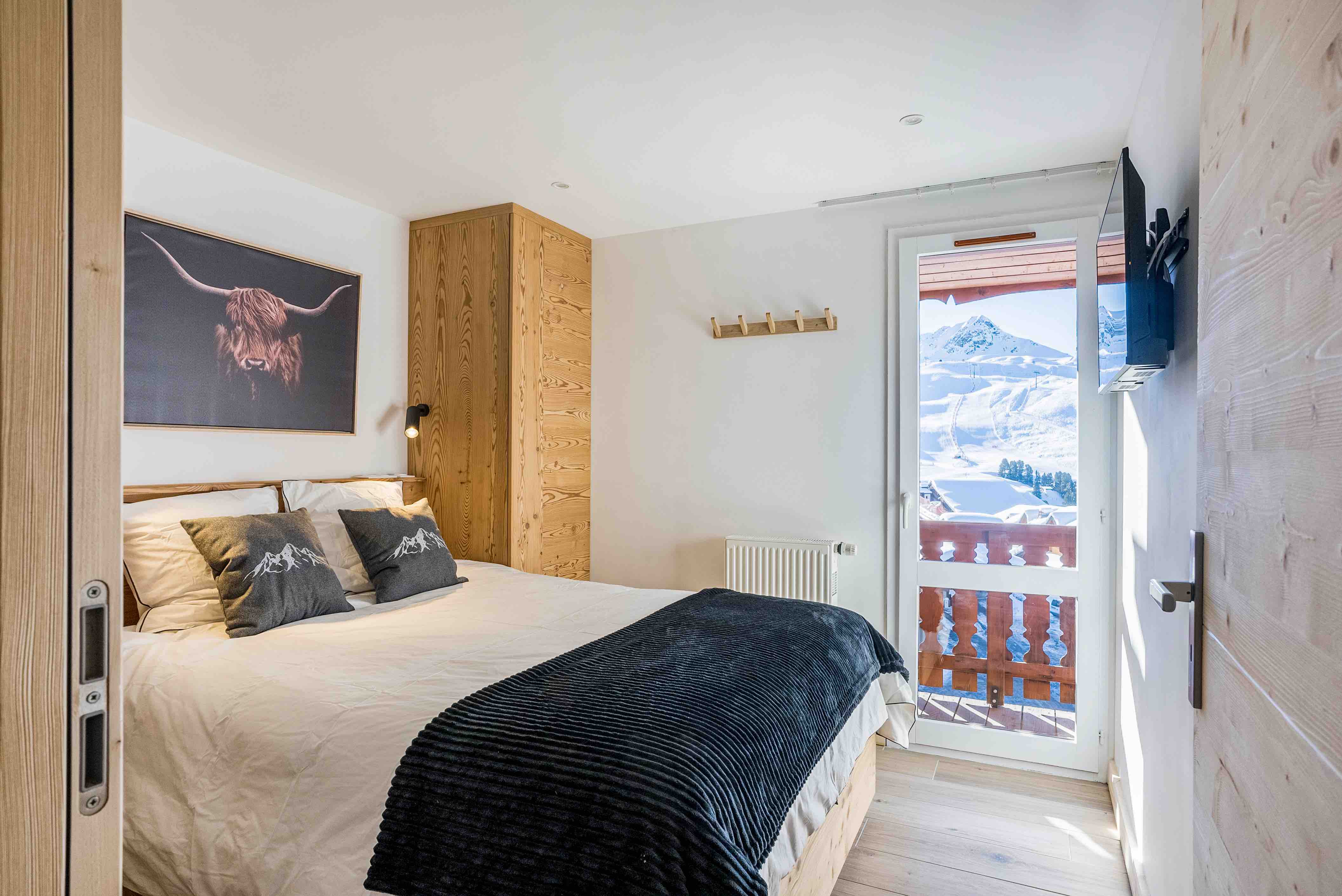 Beautiful apartment 8 people ski-in/ski-out