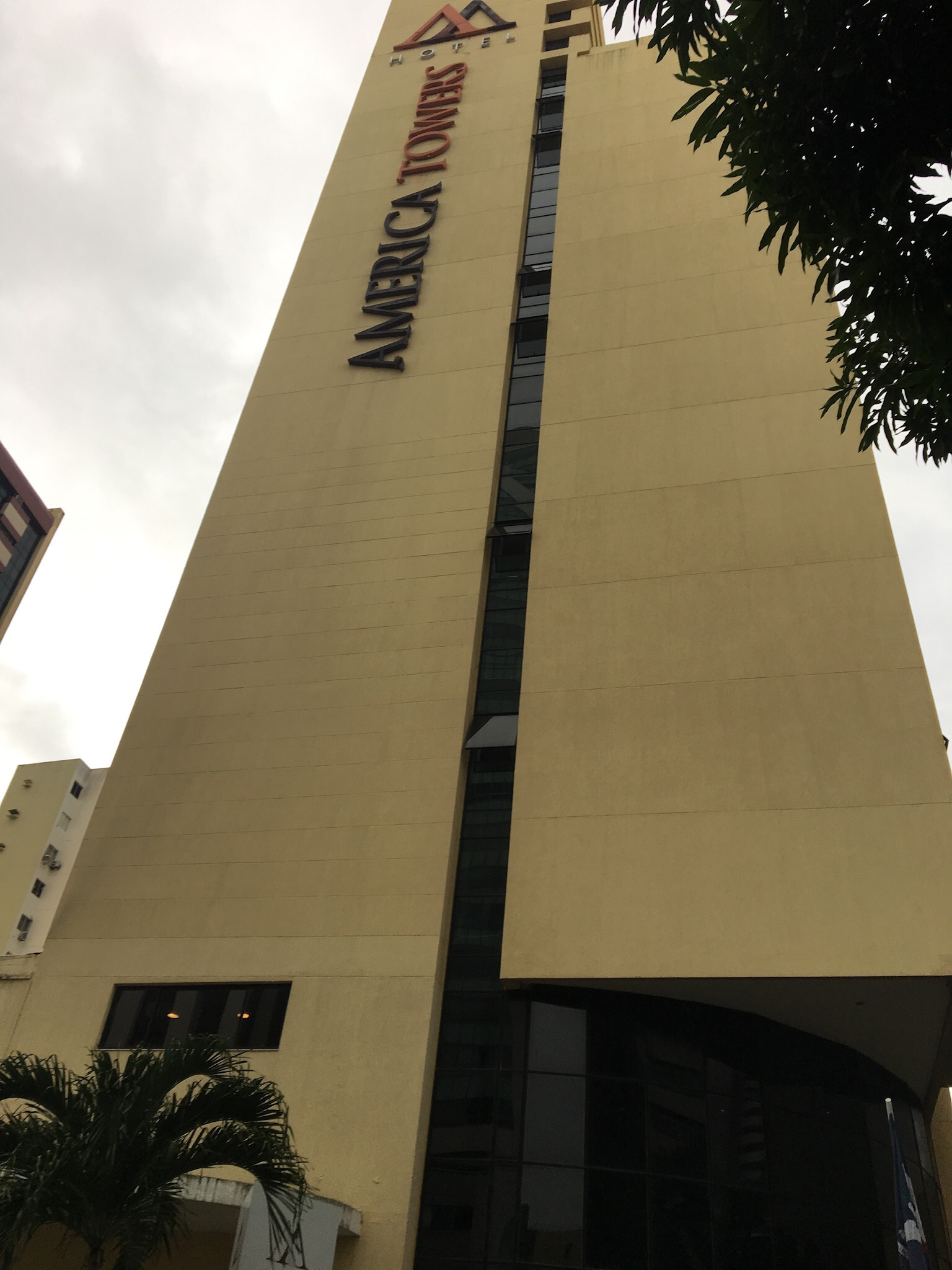 Studio 13 Model Flat Next to Salvador Shopping Apartments for Rent in