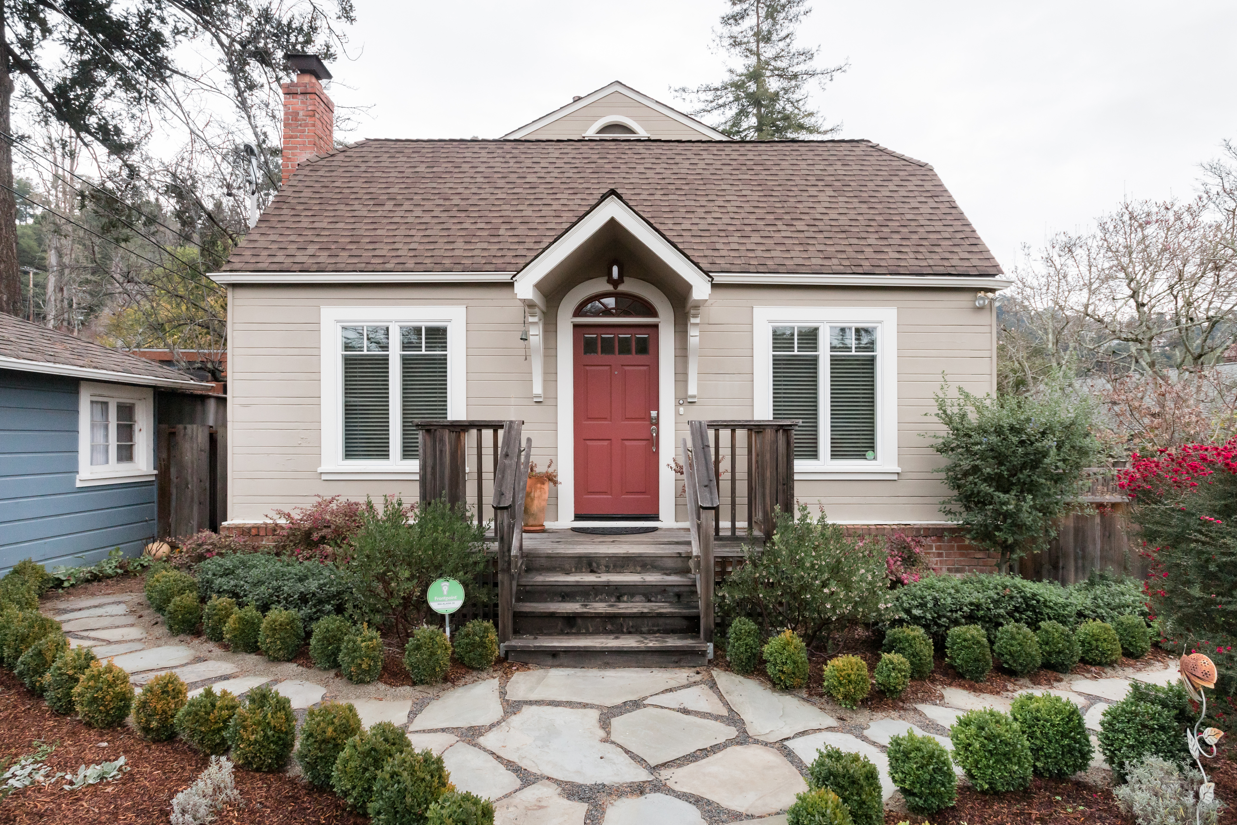 Spacious Montclair Retreat Near Trails & Village in Shepherd Canyon, Oakland