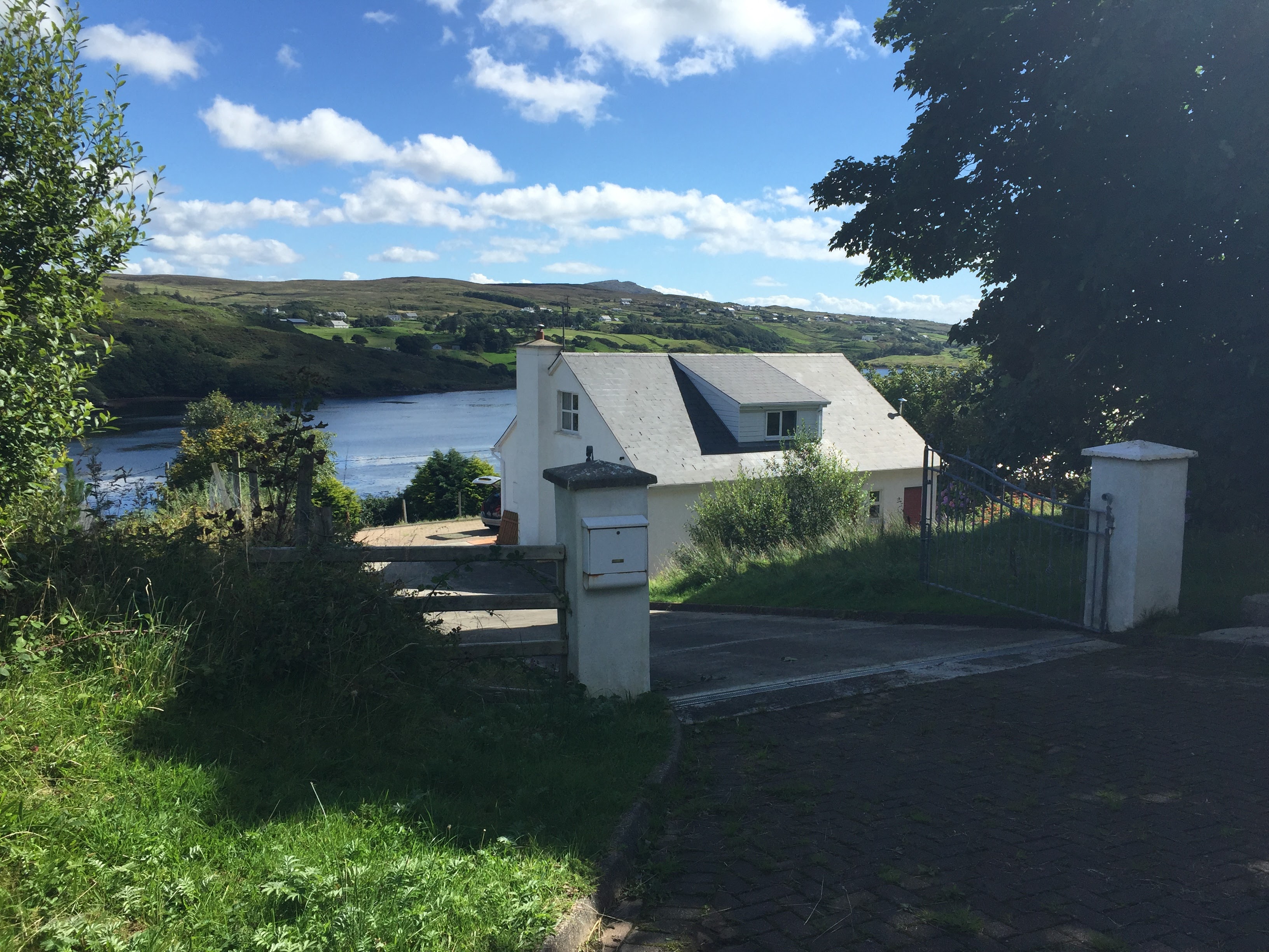 Seaview House, Teelin, Carrick Houses for Rent in County Donegal