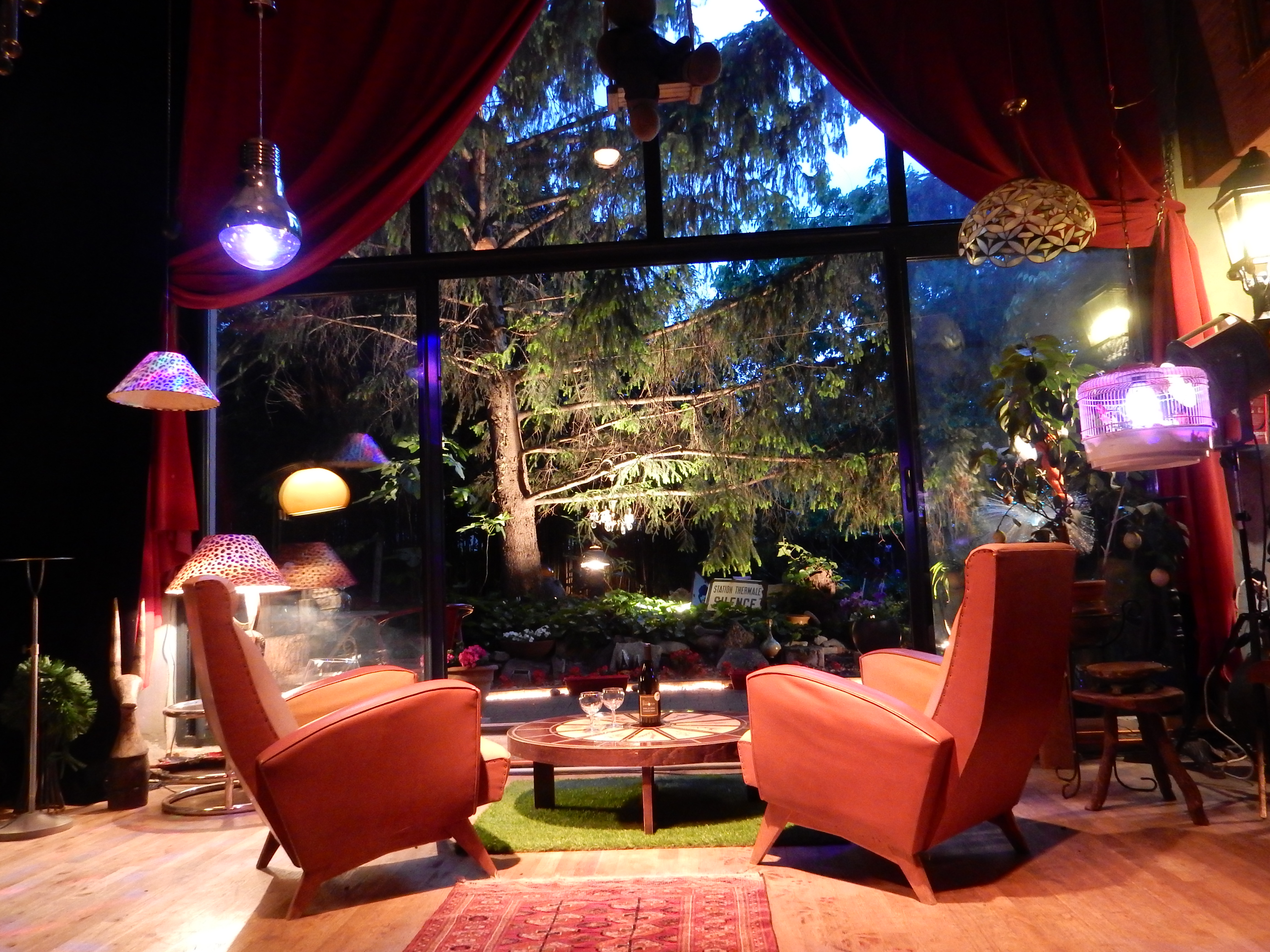 Artistic LOFT 240 m2 on garden...