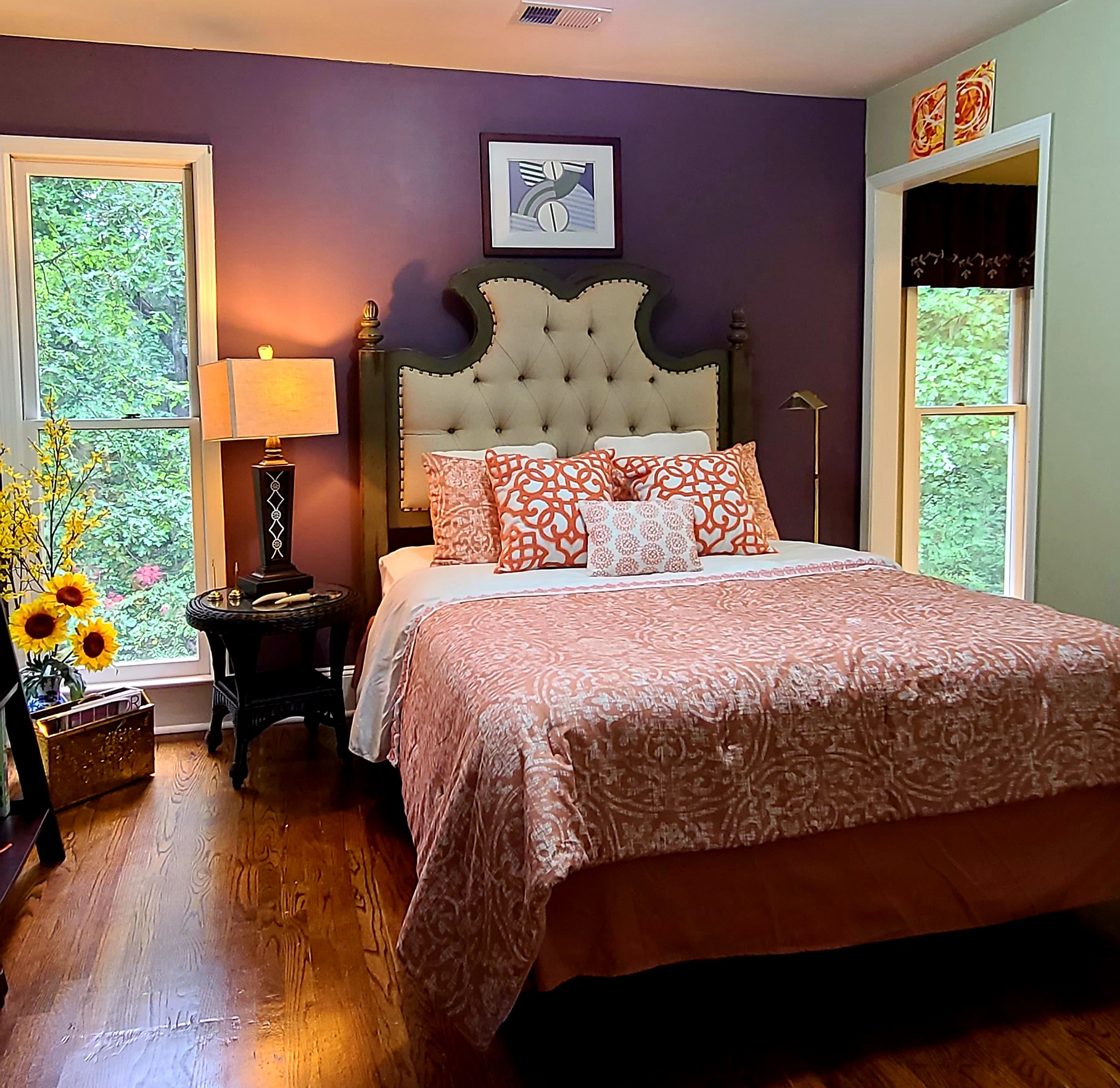 Lovely bedroom tastefully designed to perfection