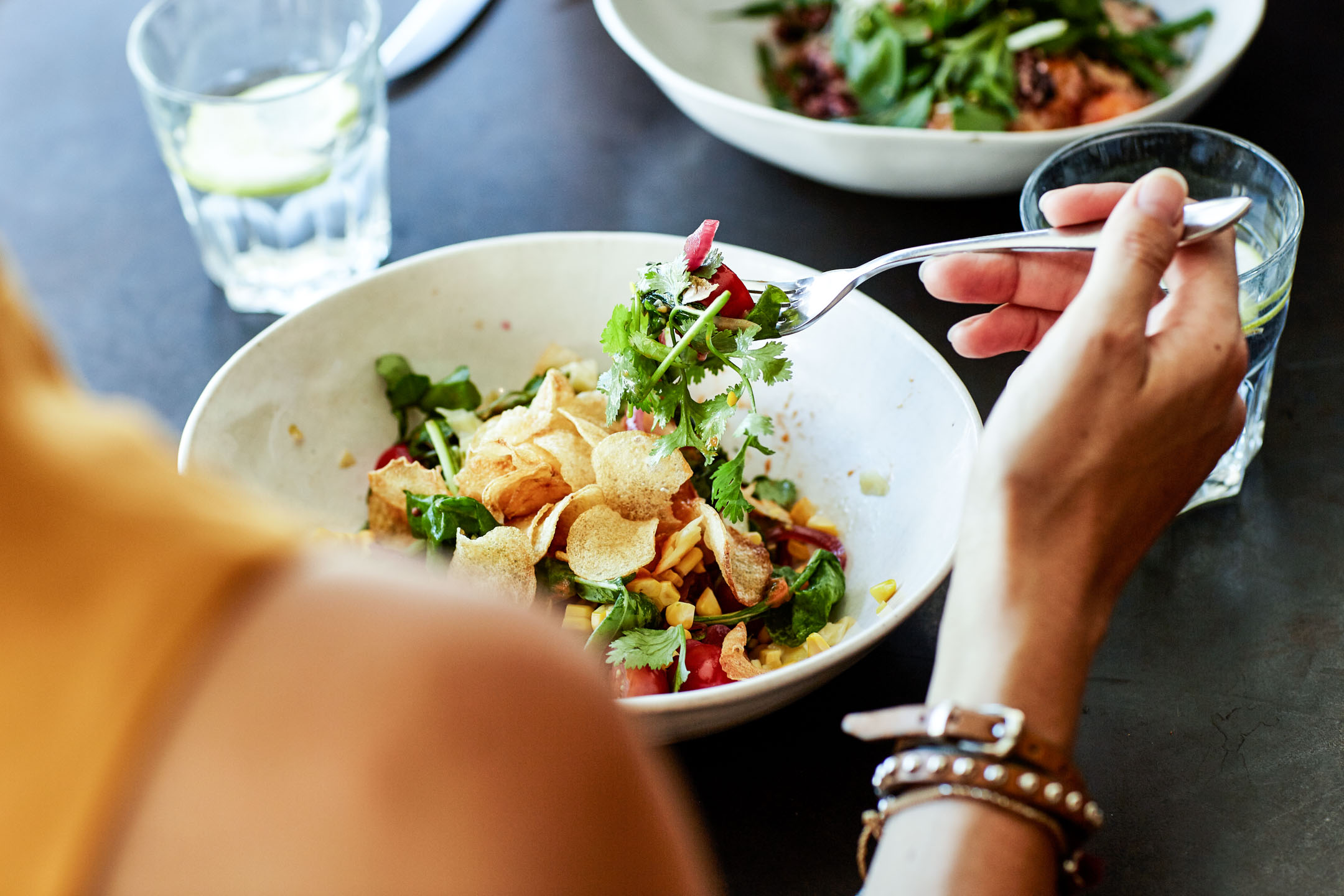 Еда имеет значение. Американский приём пищи. Meal ресторан. Best dinner диета. Ресторан здоровая жизнь.