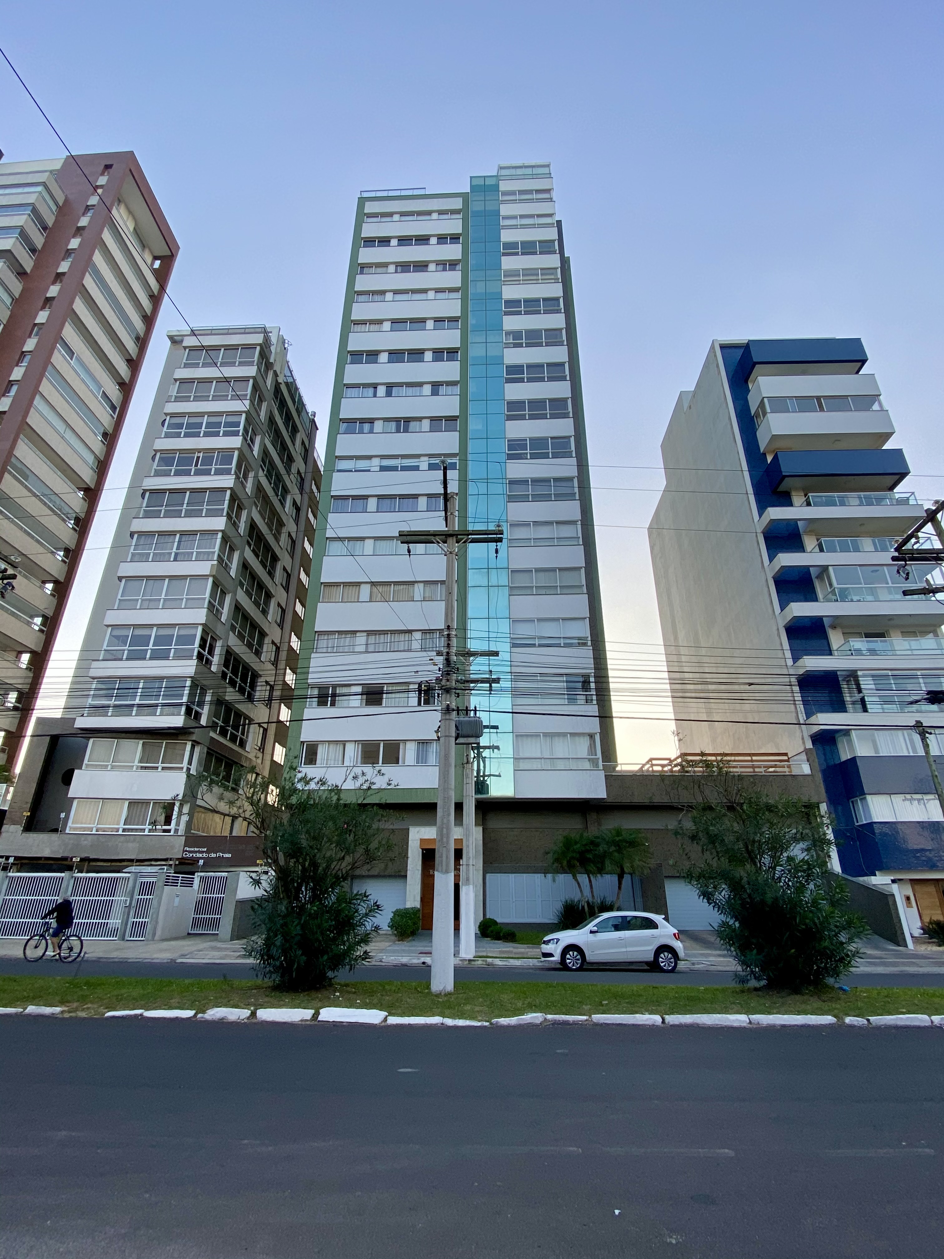 Fantastic view penthouse with pool, 17th floor