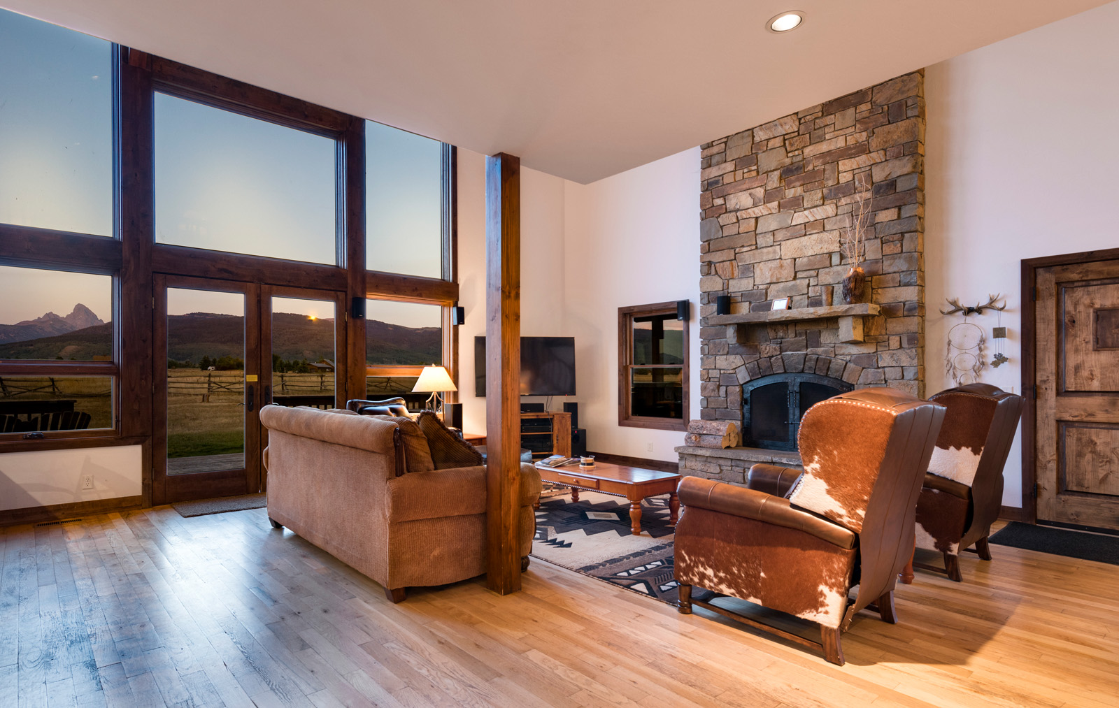 DreamCatcher Ranch with Private Hot Tub and Teton Views! Houses for