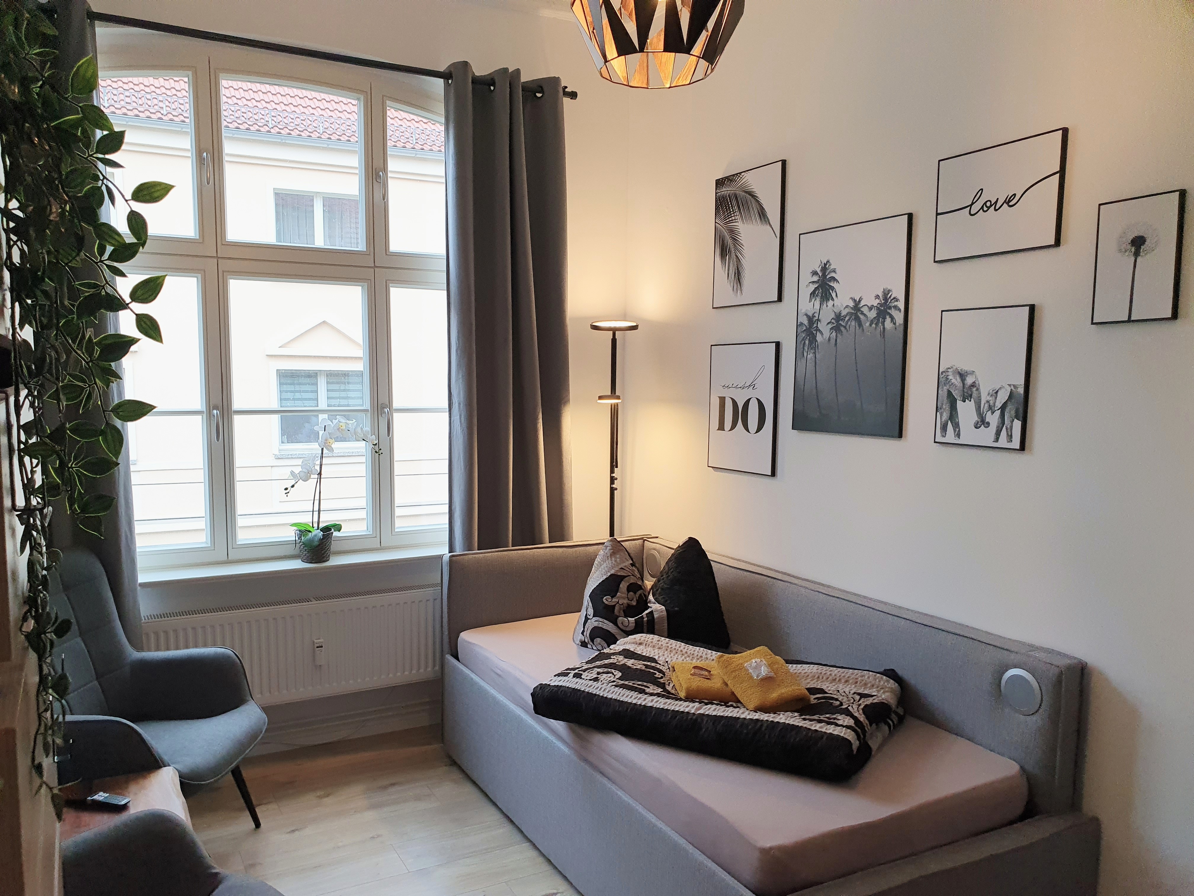 Studio| Old Town| Waterfront | Kitchen|