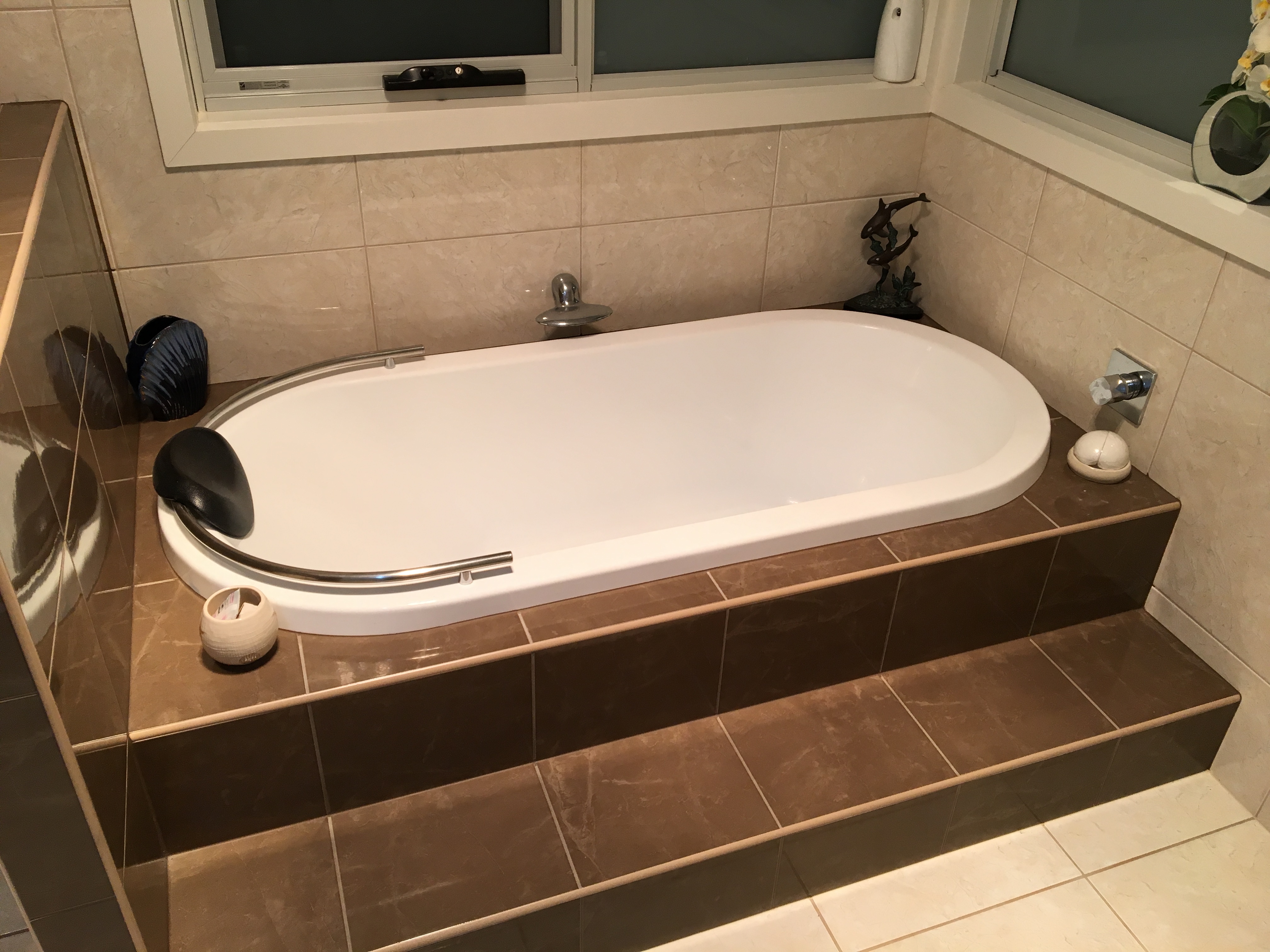 Thistle Doo Luxury 2 Bed Apt No Cleaning Fees Apartments For Rent In Shearwater Tasmania Australia Thistle Doo Luxury 2 Bed Apt No Cleaning Fees Apartments For Rent In Shearwater Tasmania Australia