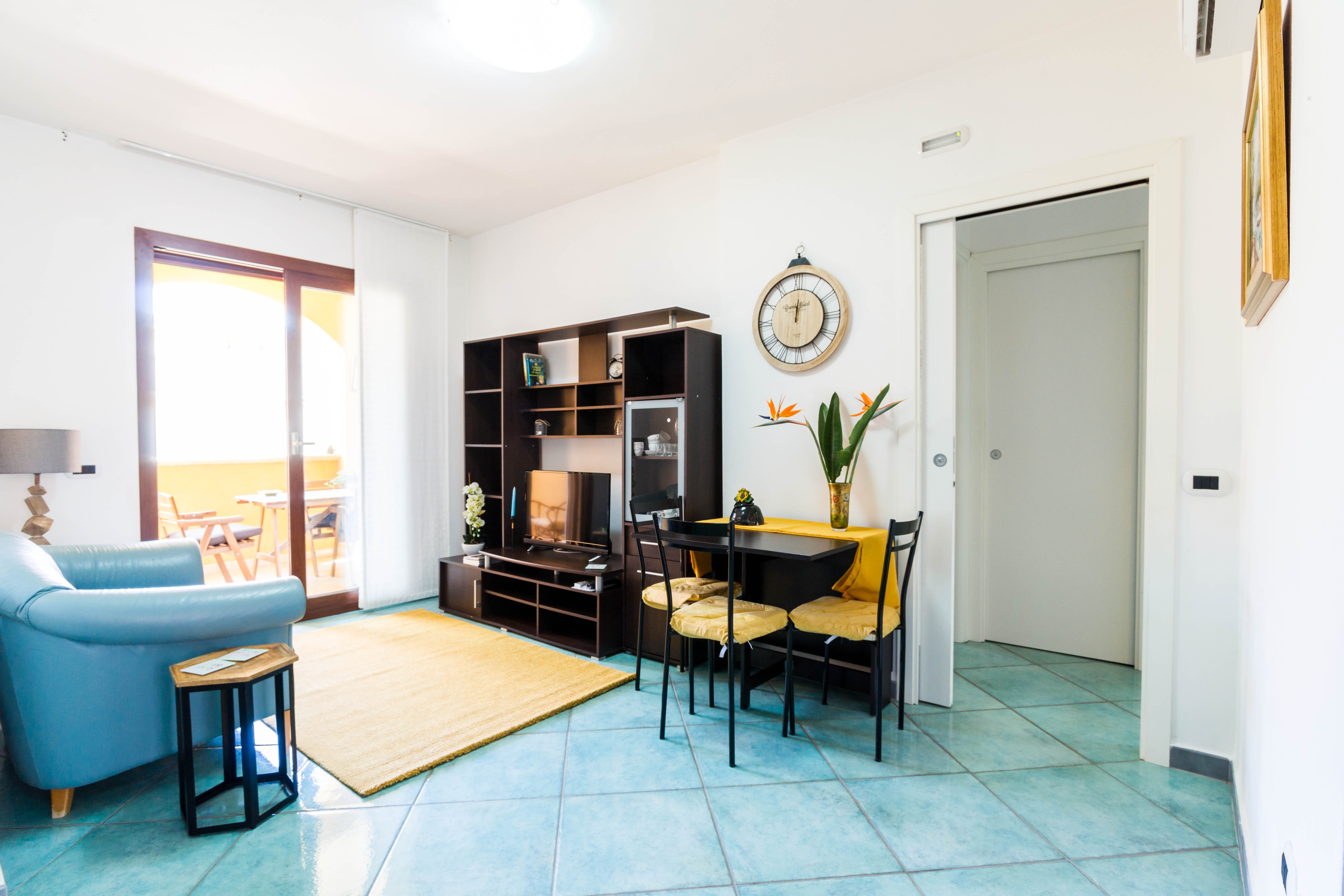 “Chez Lucia”: Central Apartment with wide terraces