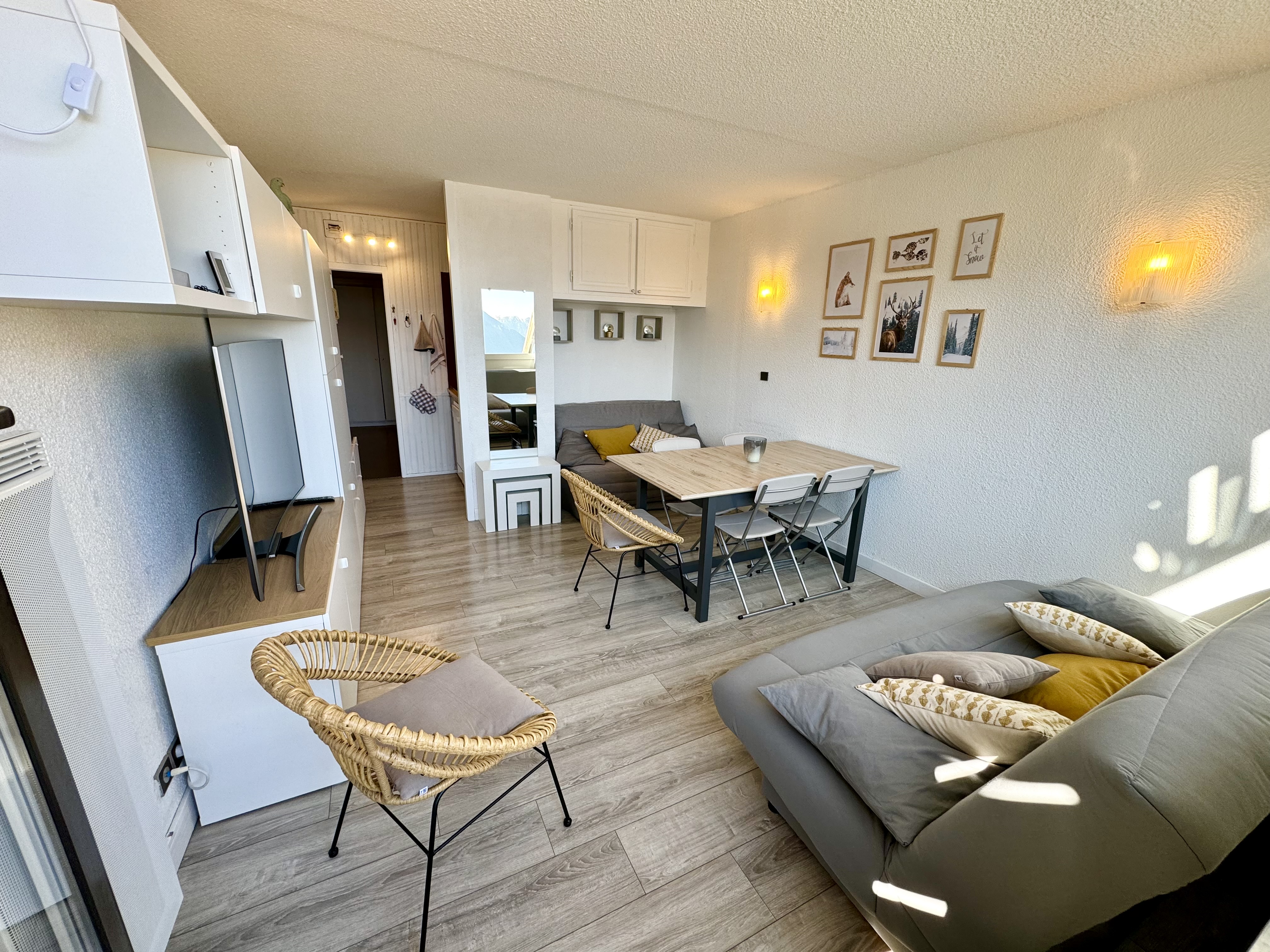 Apartment for 6 people, slopes with a view
