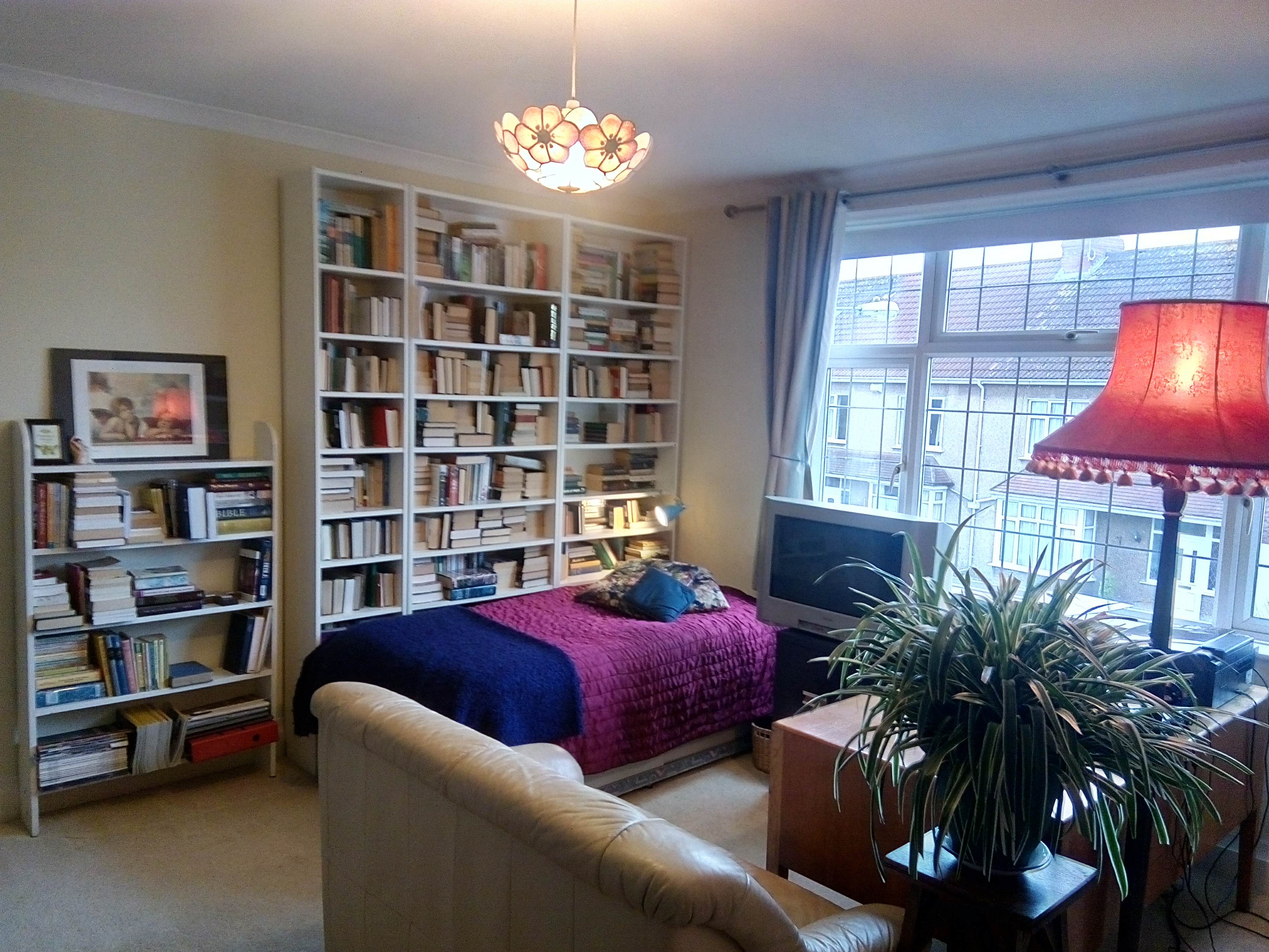 Charming Room in Family Home, Henleaze in Bishopston & Ashley Down, Bristol
