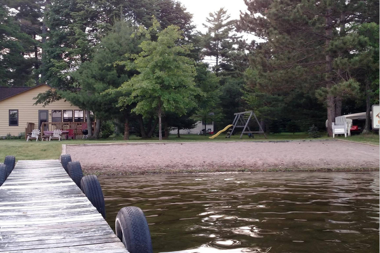 Relax on Big St Germain Lake...4 season cabin